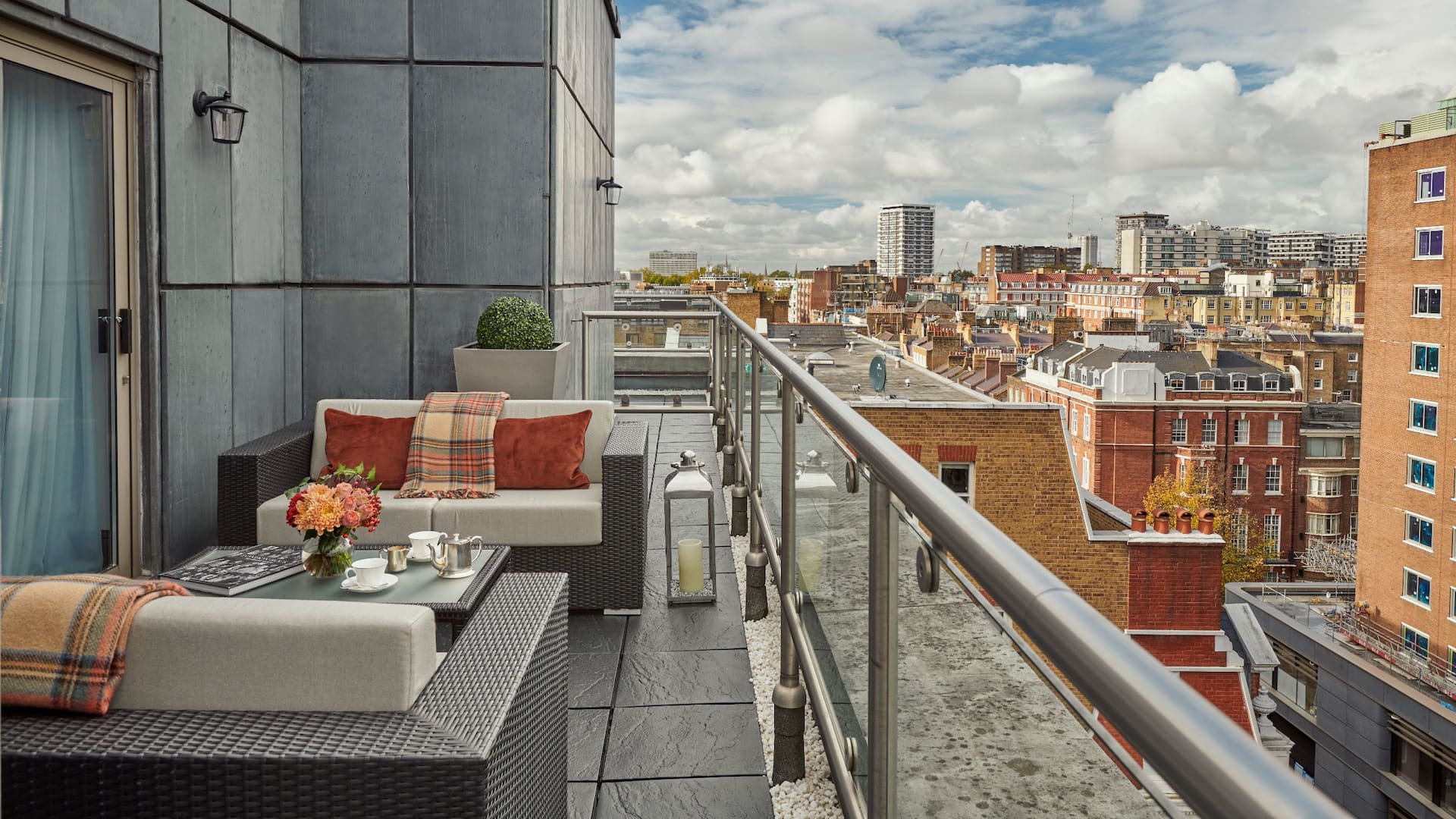 Hyatt Regency London - The Churchill Residential Suite