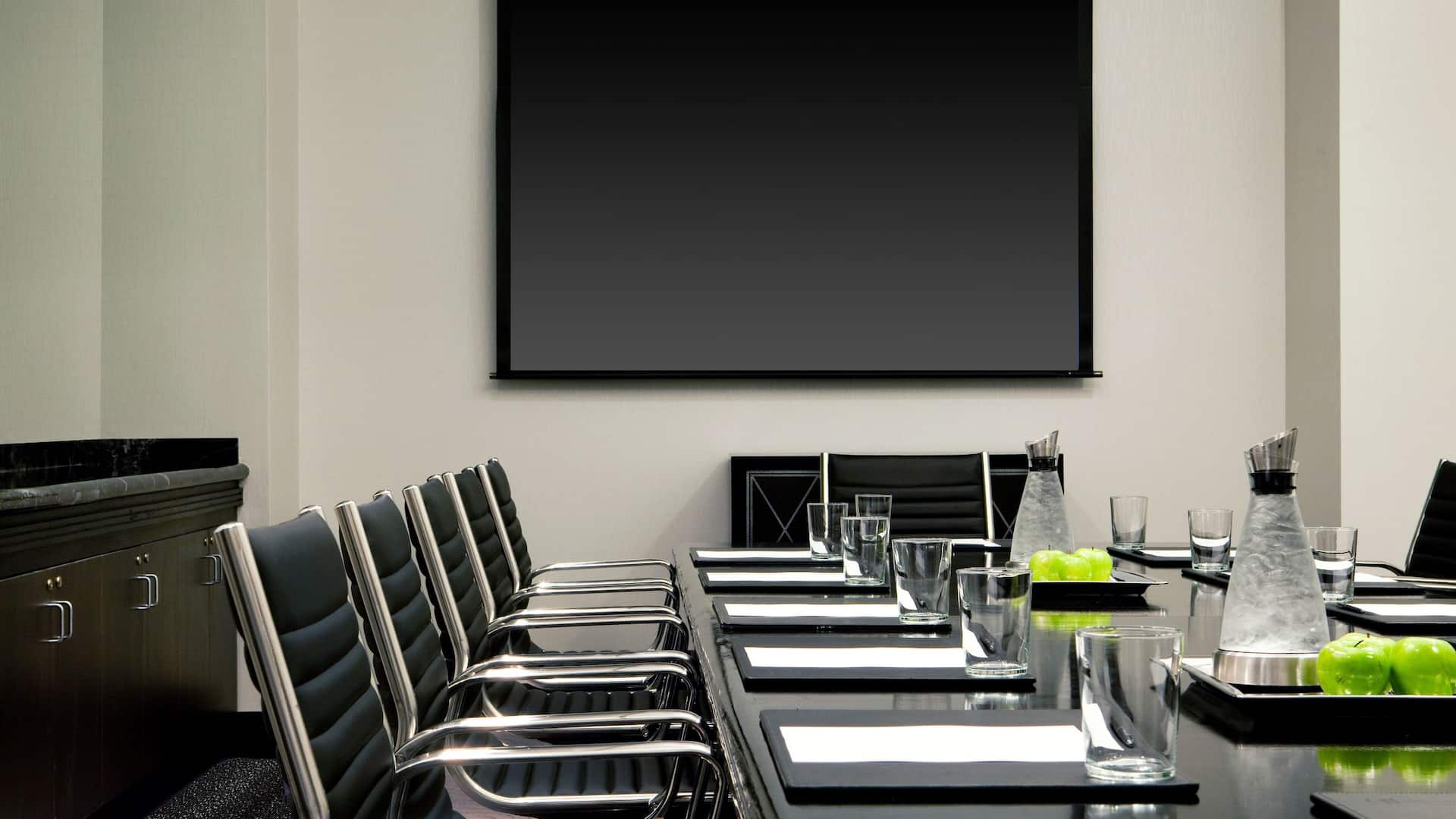 Hyatt Regency Rochester Boardroom