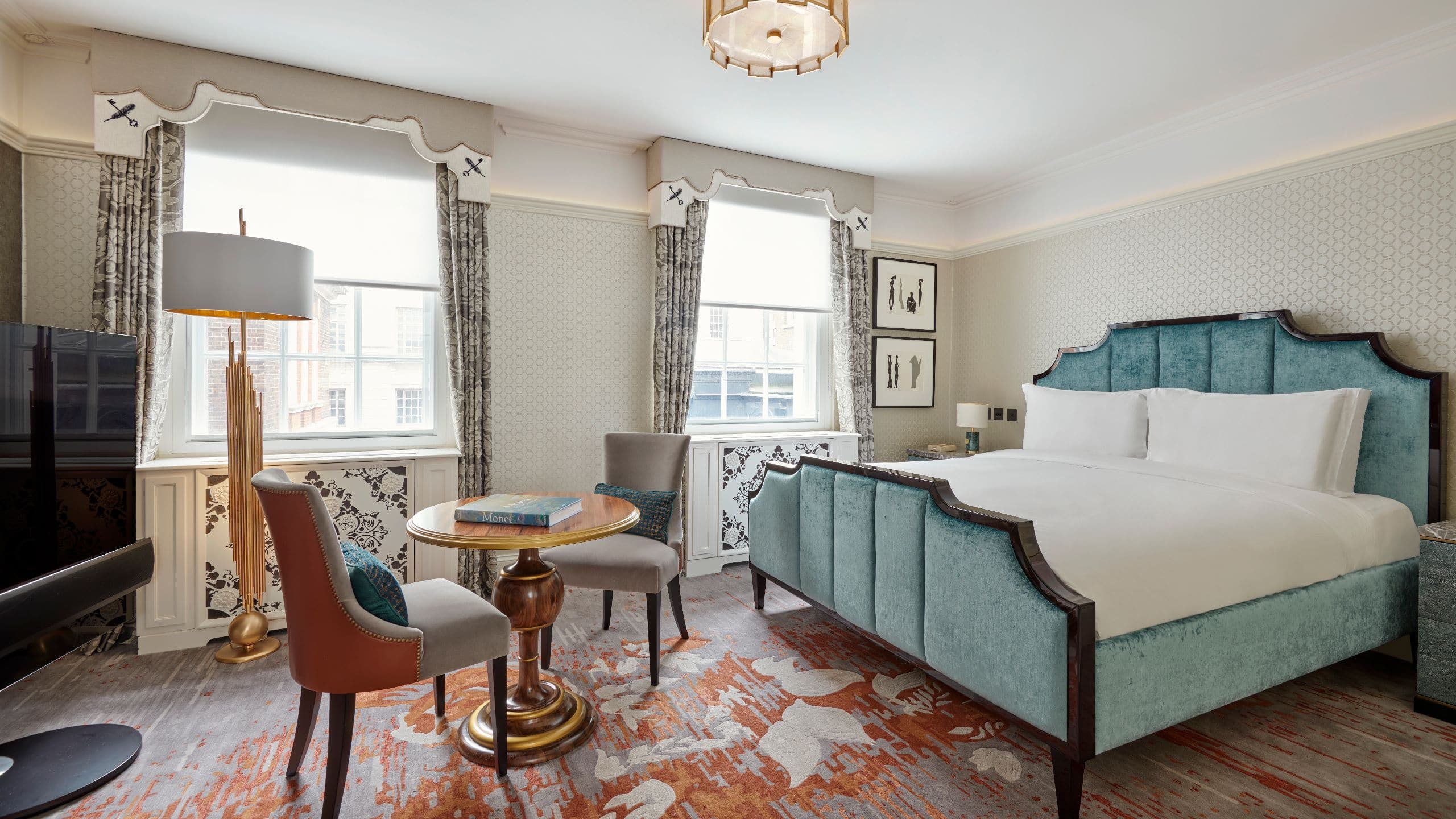 Great Scotland Yard Hotel No1 Townhouse Master Bedroom