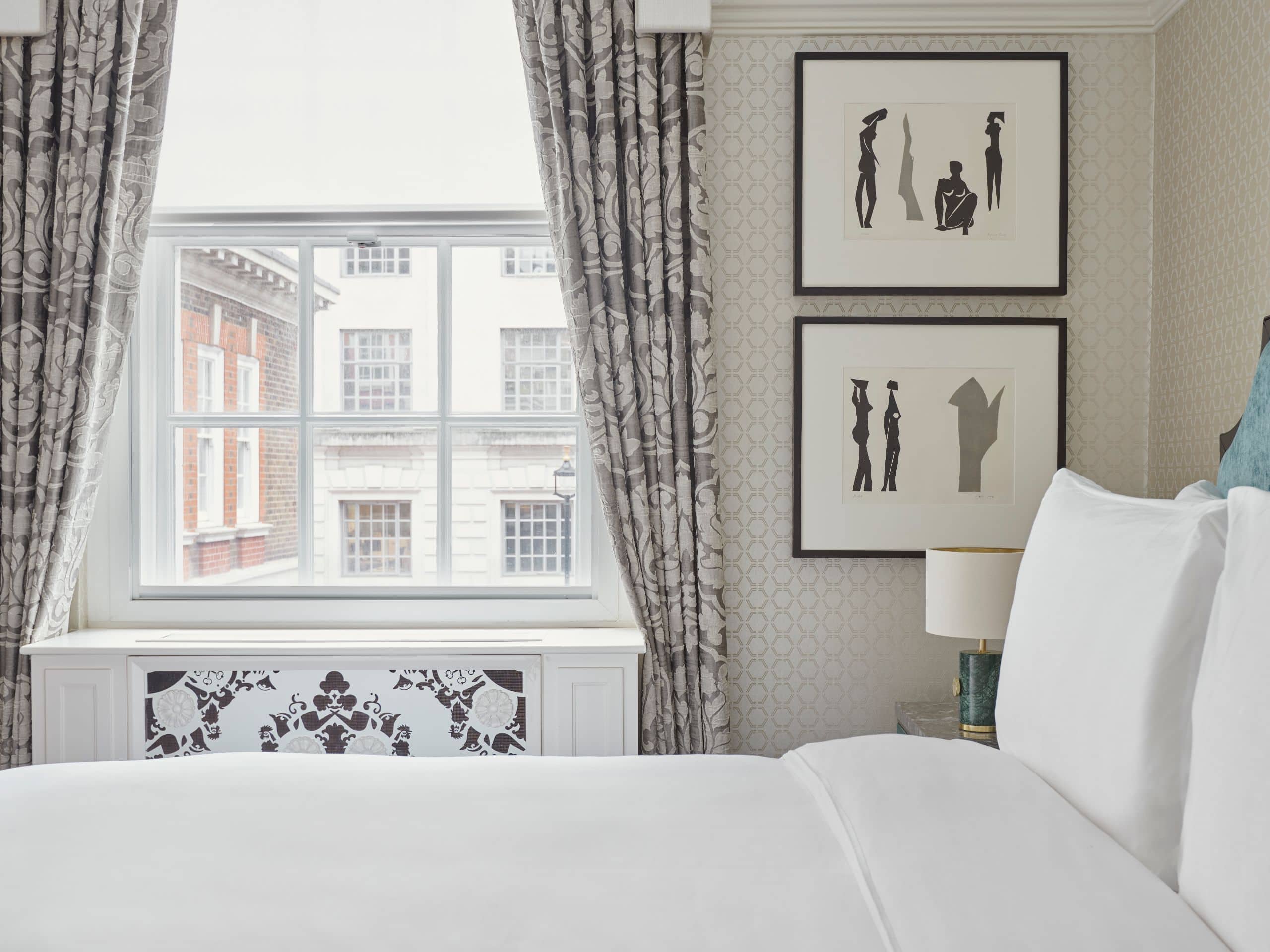 Great Scotland Yard Hotel No1 Townhouse Master Bedroom View