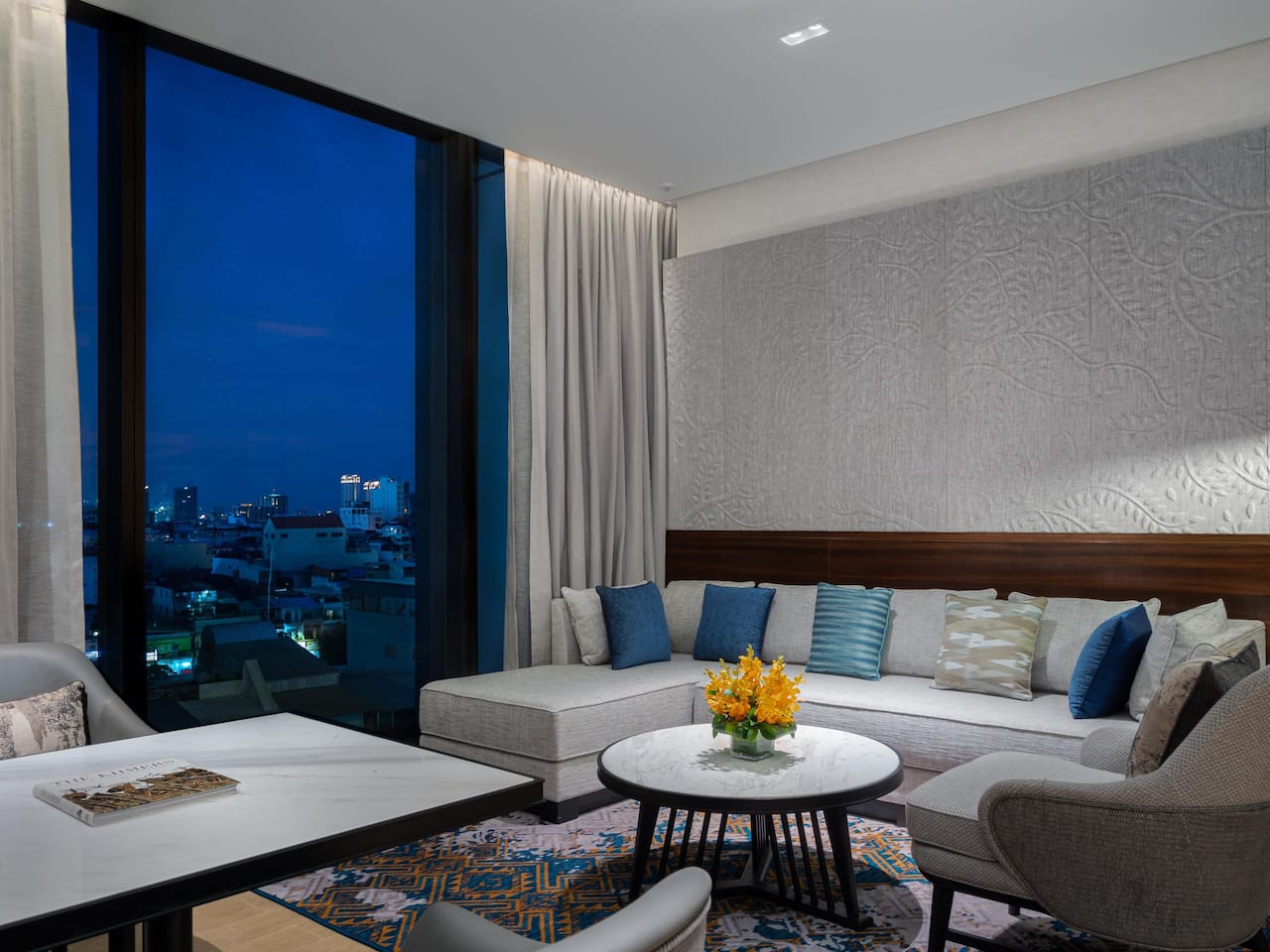 Regency Suite Room
