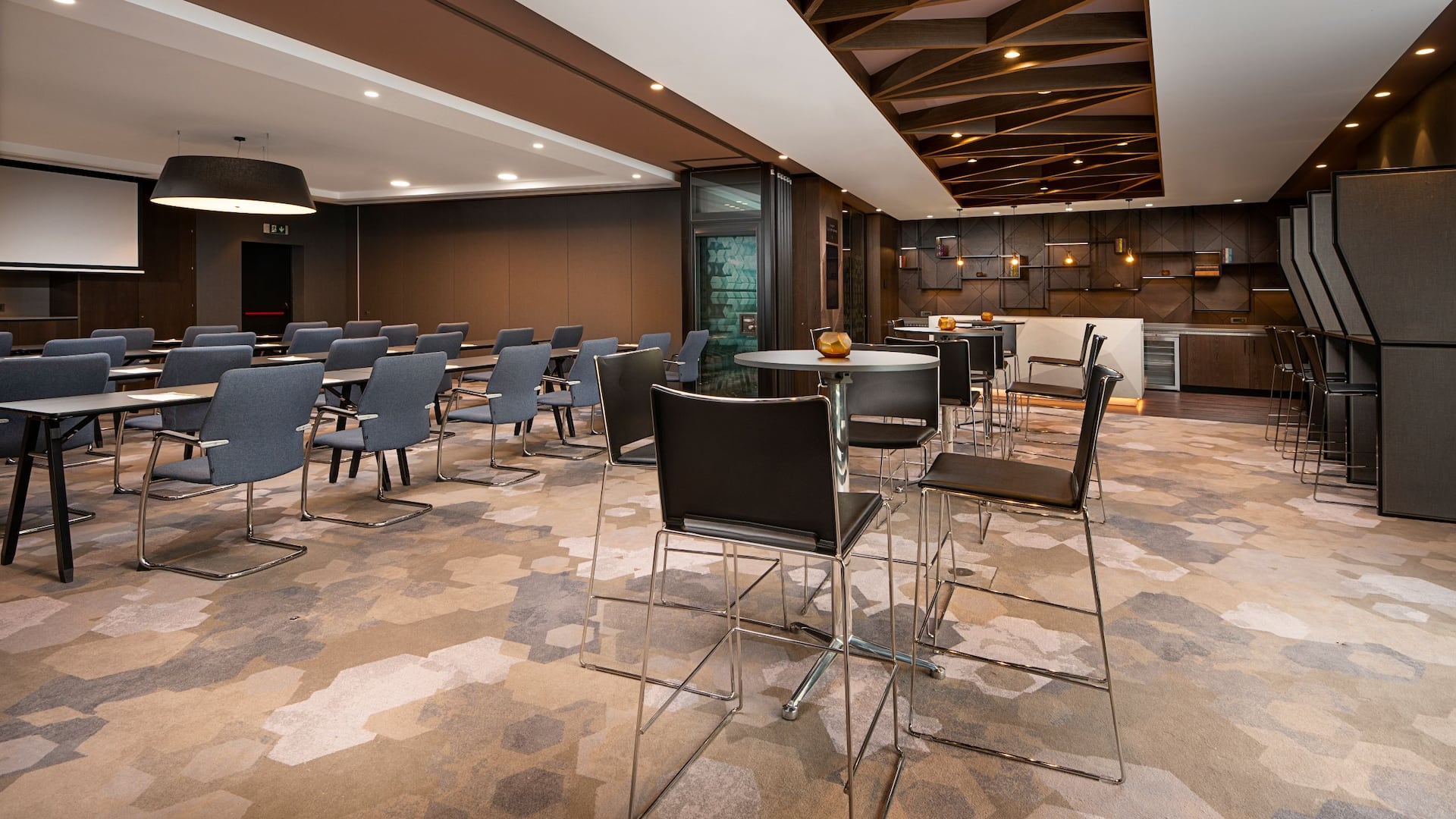 Hyatt Regency Sofia Botev Foyer