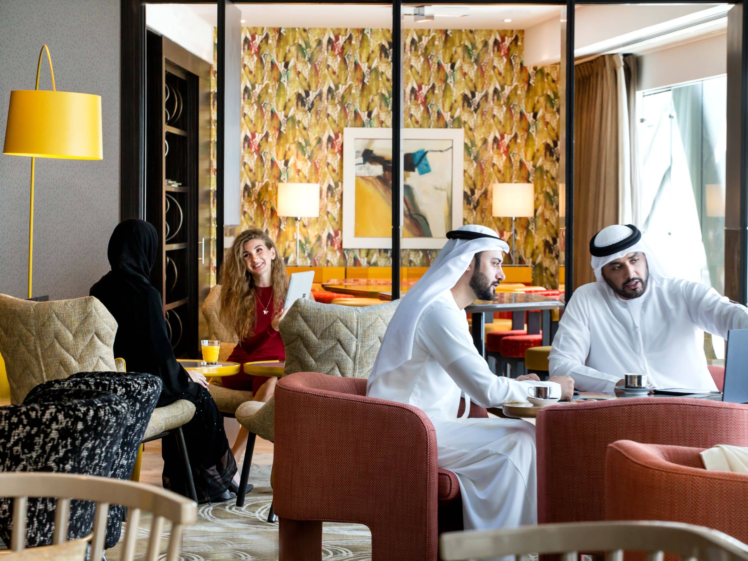 Andaz Capital Gate, Abu Dhabi Pinnacle Lounge Lifestyle