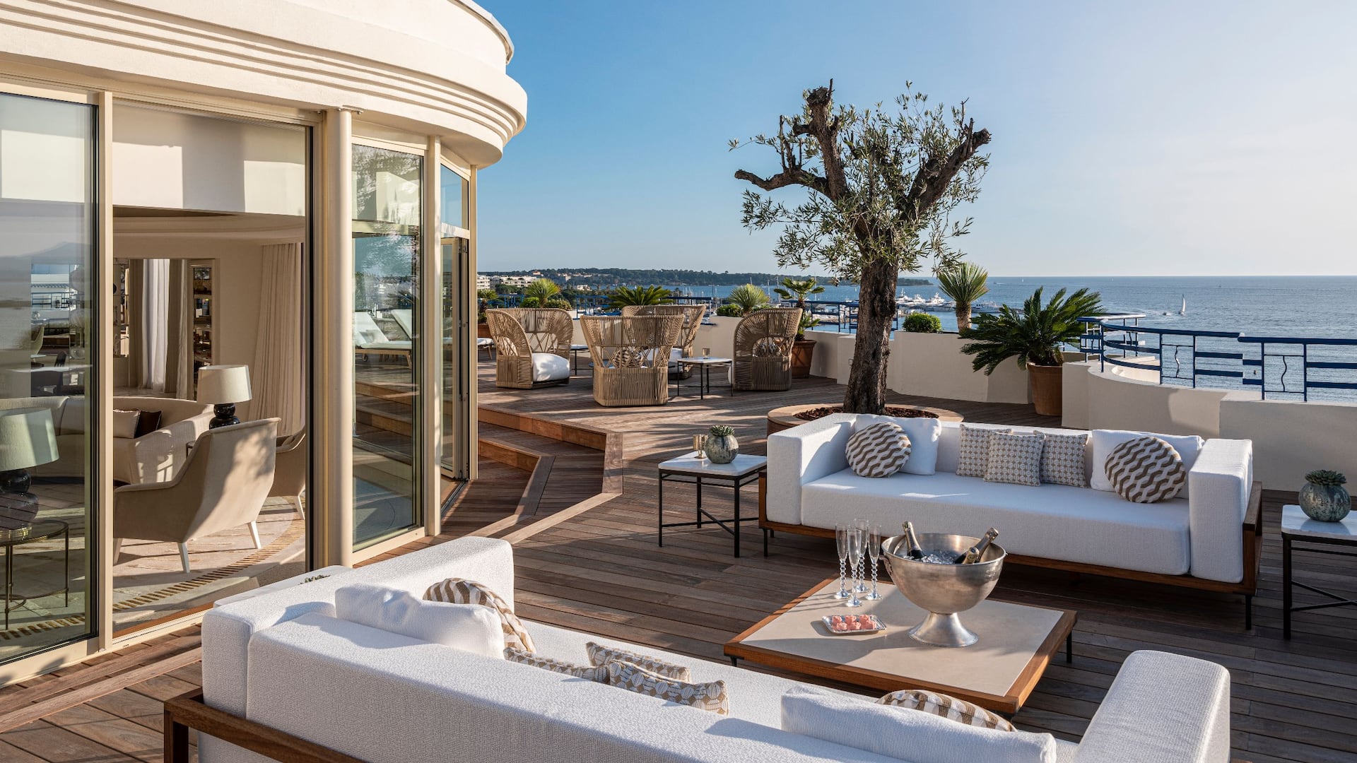 Client Photos and Reviews | Hôtel Martinez Cannes by Hyatt