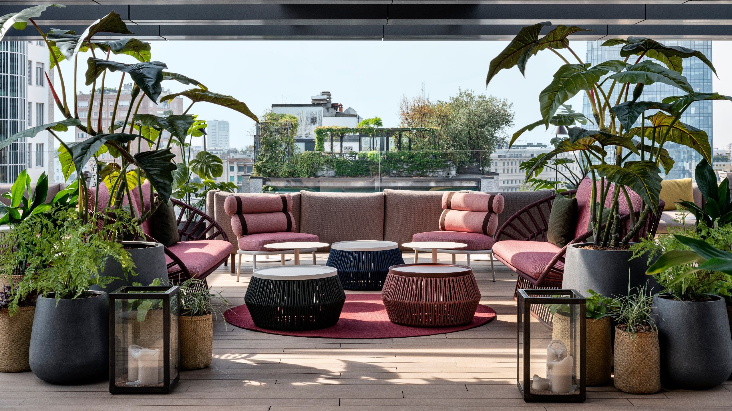 Hyatt Centric Milan Centrale Cielo Rooftop Entrance