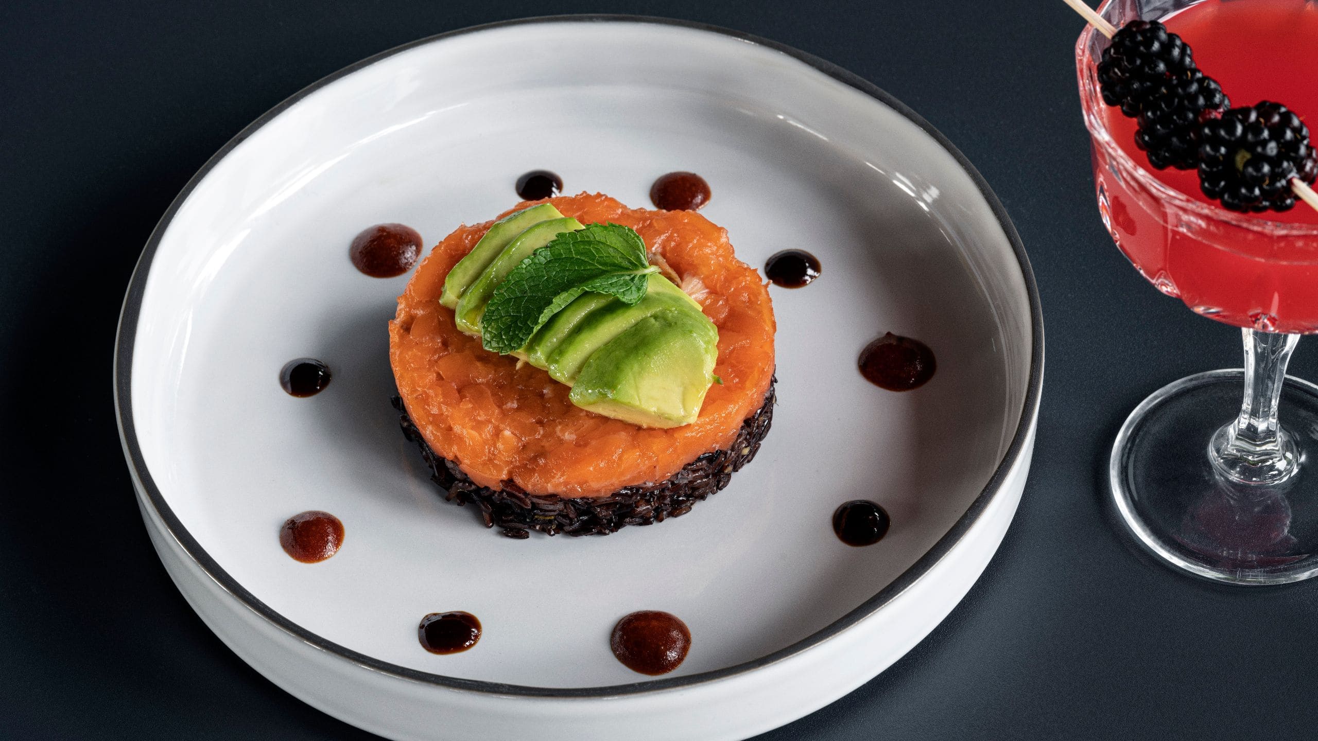 Hyatt Centric Milan Centrale Cielo Rooftop Tartare