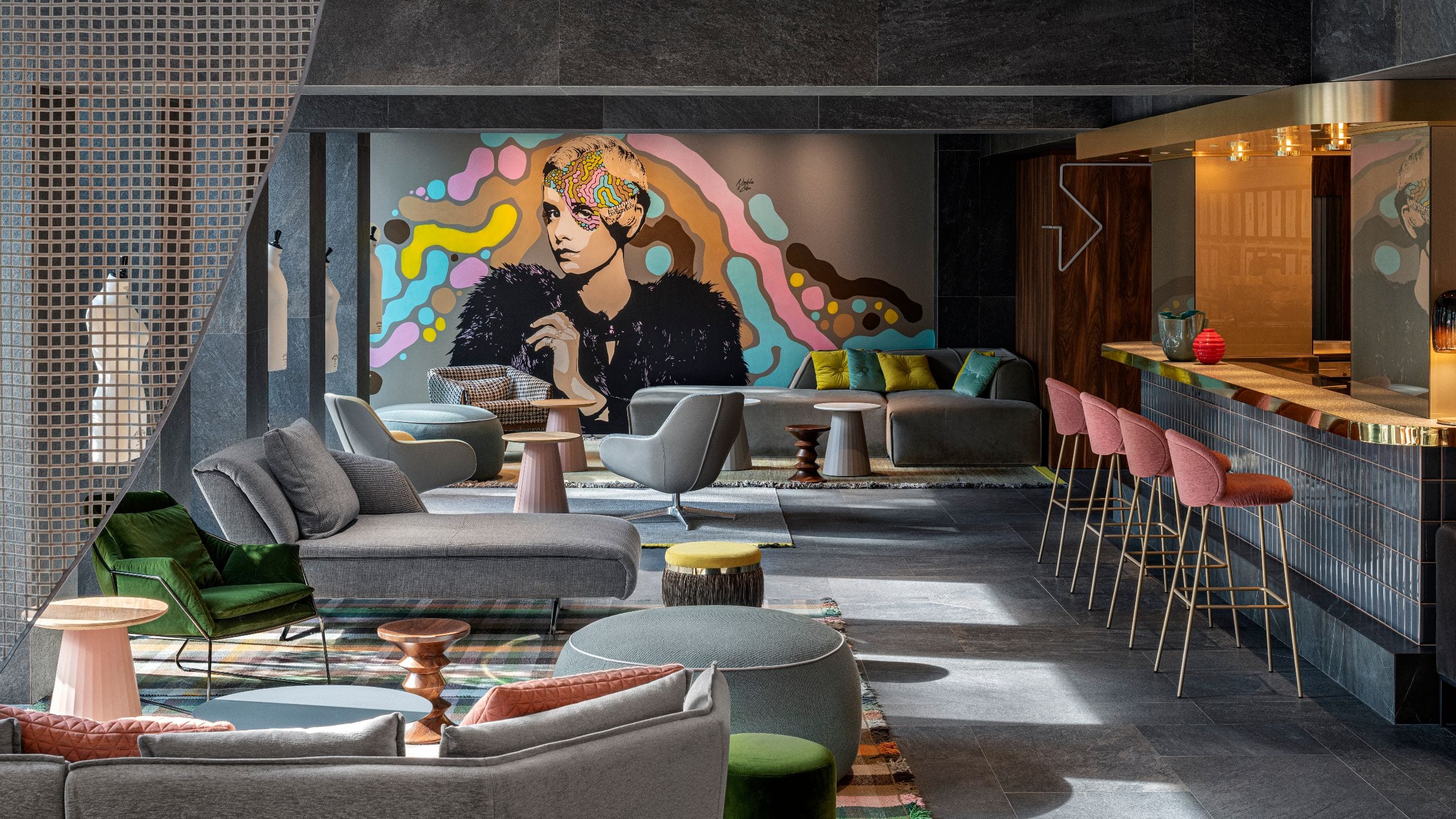 Hyatt Centric Milan Centrale Lobby