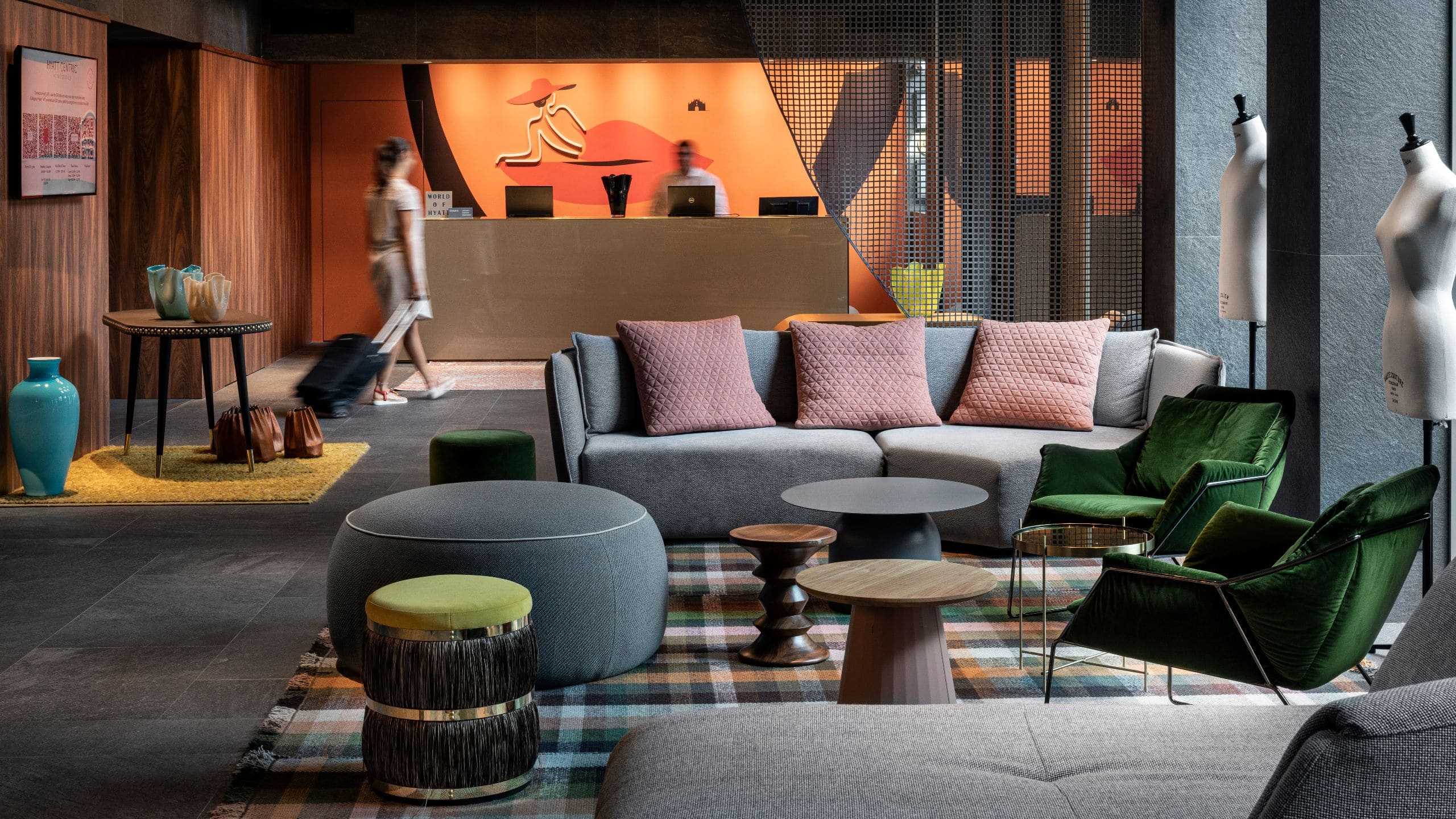 Hyatt Centric Milan Centrale Reception