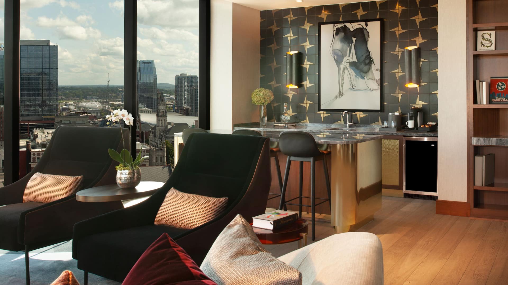 6/6 Grand Hyatt Nashville June Presidential Suite Bar Area