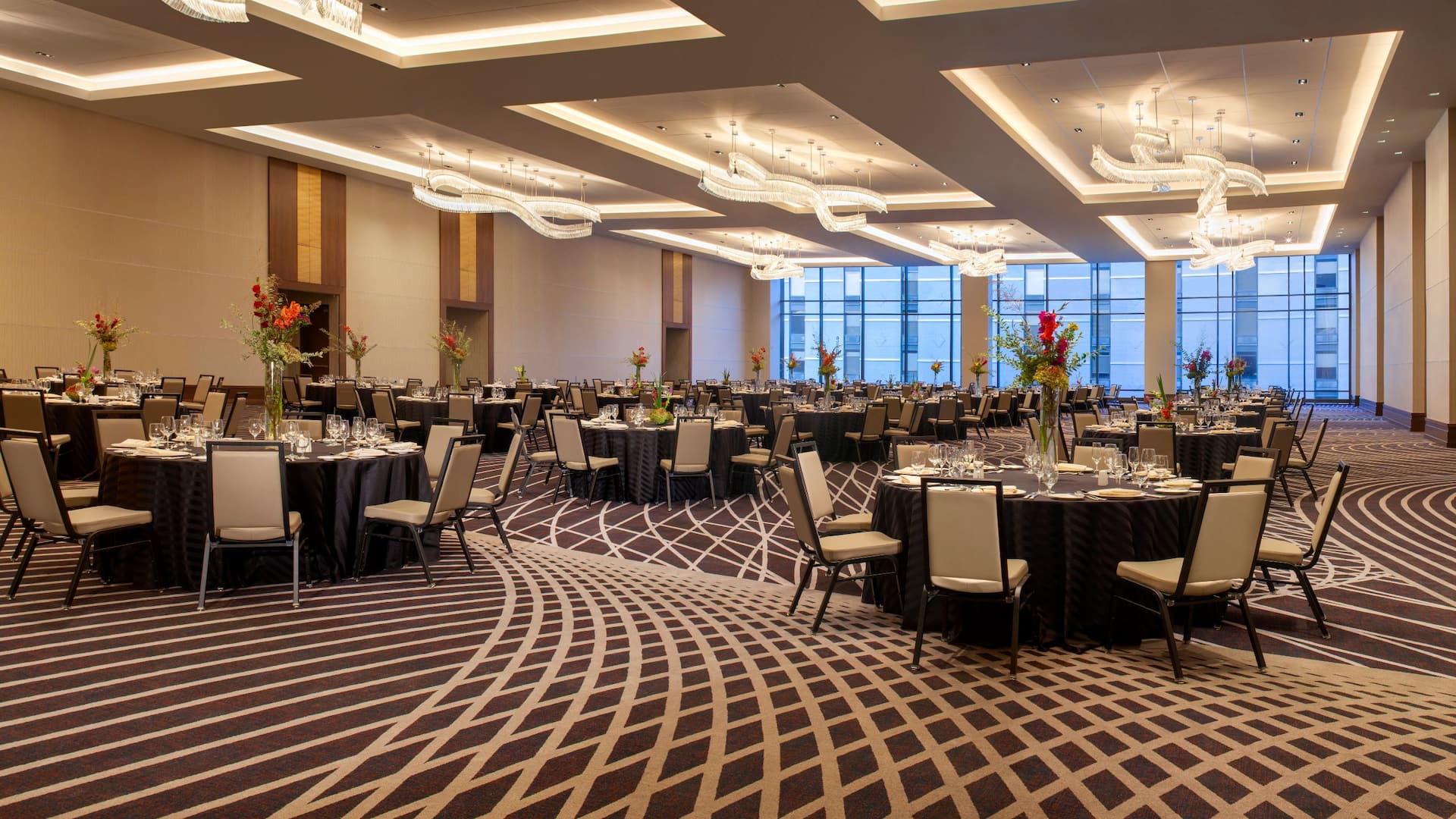 2 of 5 Grand Hyatt Nashville Summit Ballroom Social