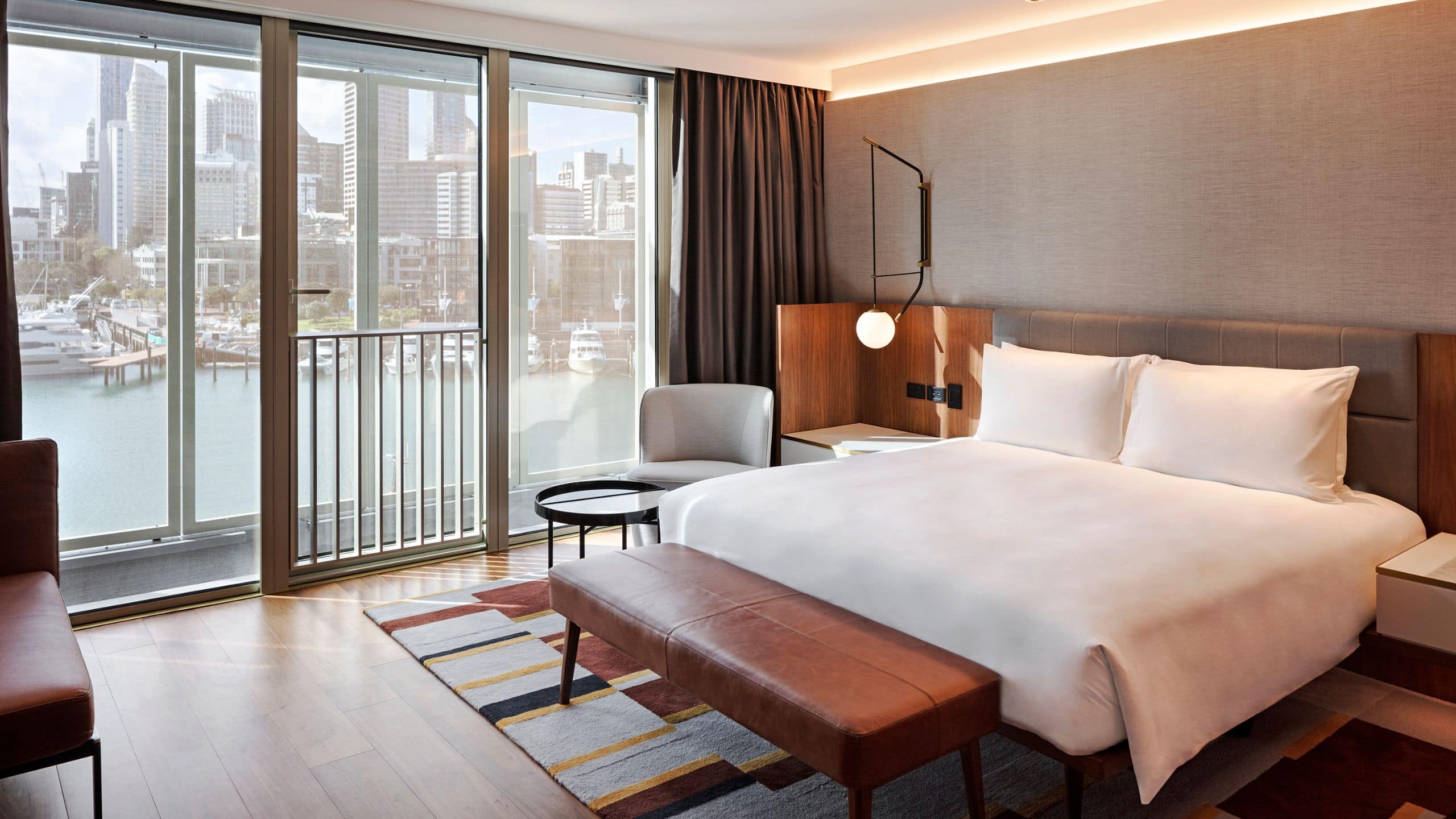 1/5 Park Hyatt Auckland Executive Suite Room