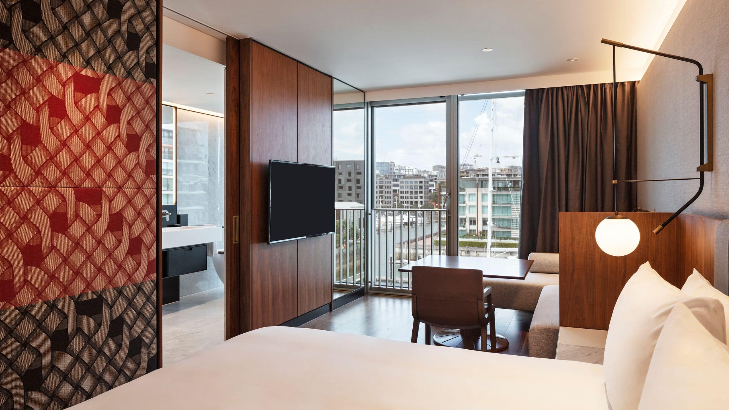 1/3 Park Hyatt Auckland King Harbour