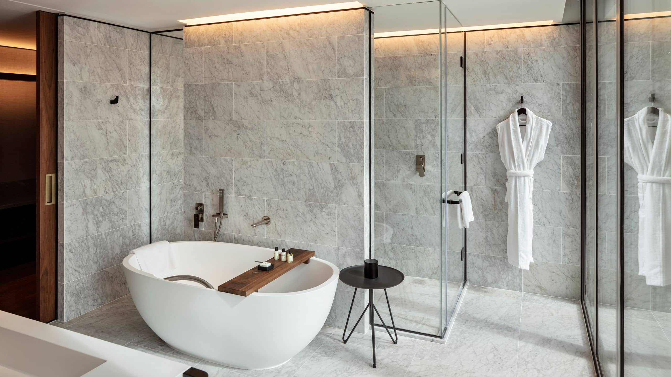 2/3 Park Hyatt Auckland Park Suite Bathroom