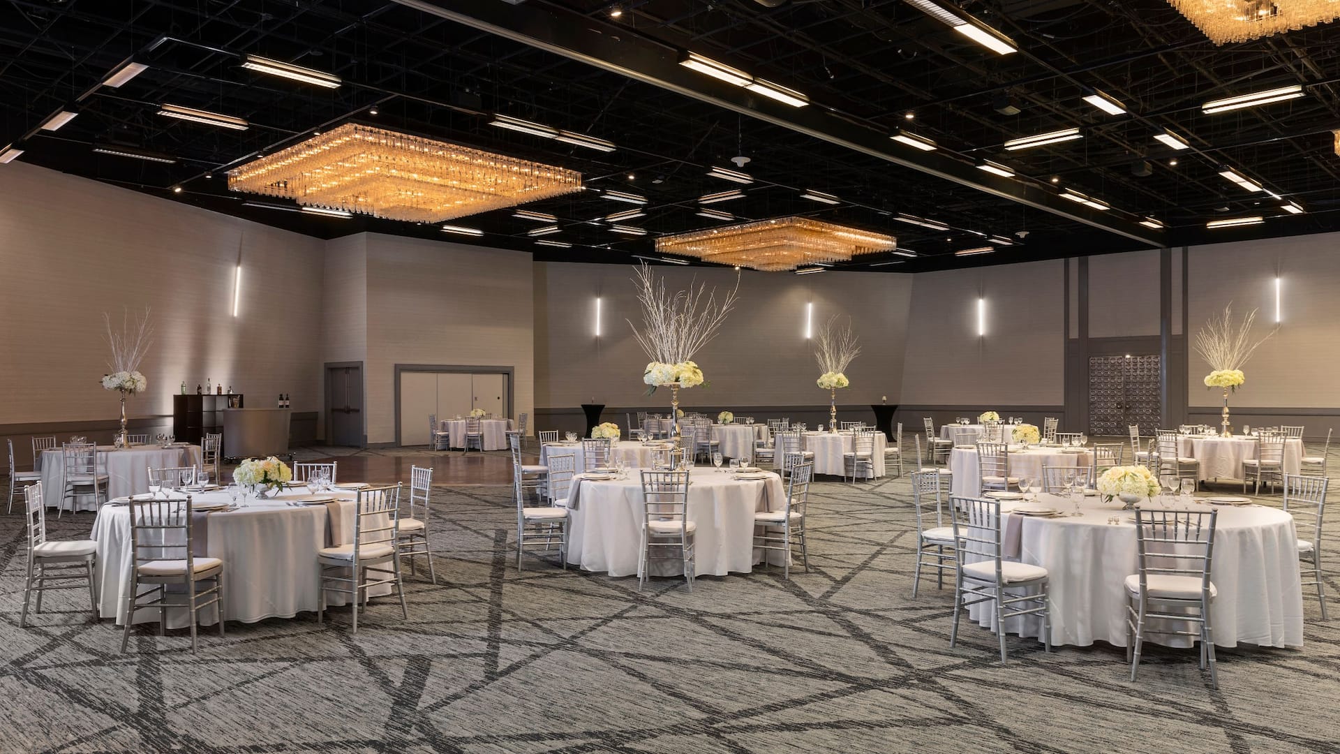 6 of 9 Hyatt Regency Houston Imperial Wedding