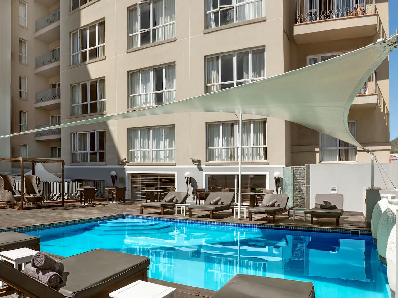 Hyatt Regency Cape Town pool