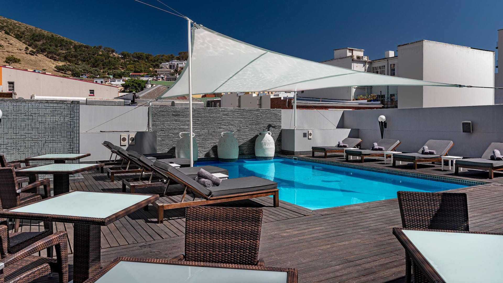 Hyatt Regency Cape Town Swimming Pool