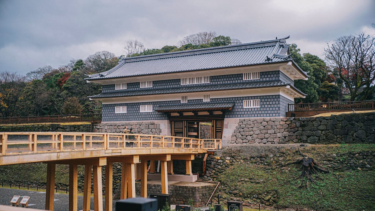 Explore new destinations easily accessible from Tokyo Explore new destinations easily accessible from Tokyo