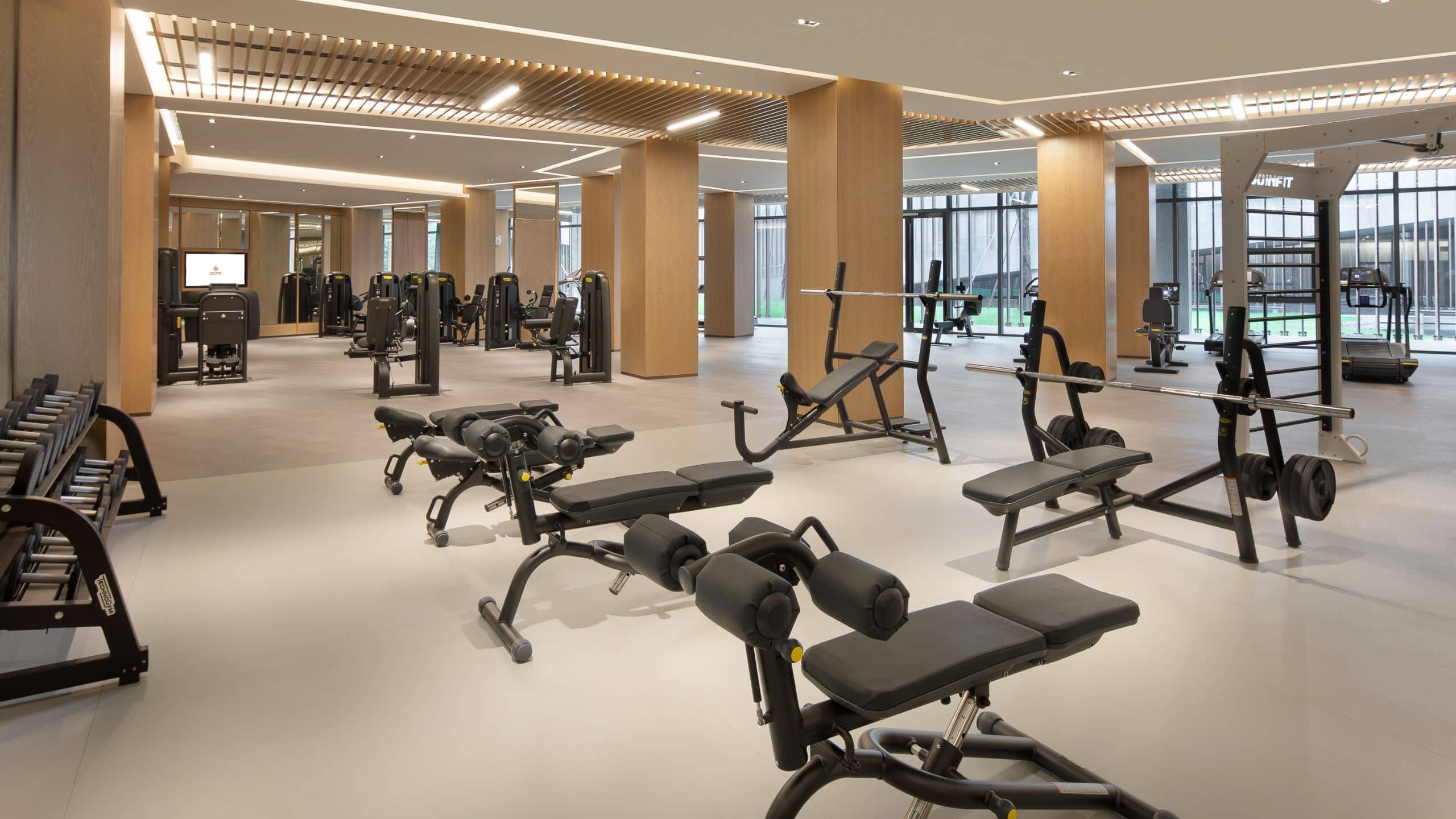 Grand WUJI Hotel Fitness Center