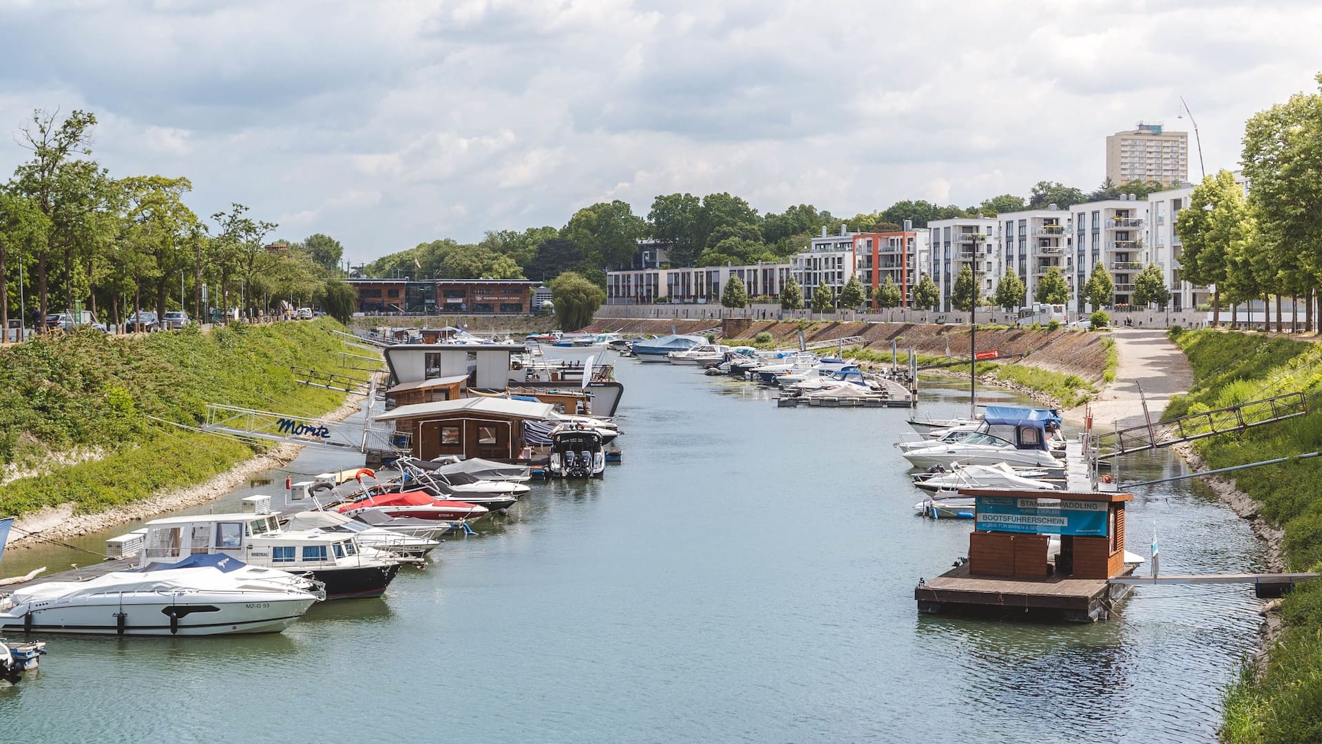 Winterhafen, a harbor for small boats near Hyatt Regency Mainz