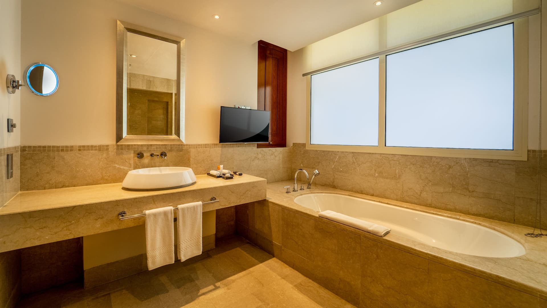 第 3，共 8 Grand Hyatt Doha Hotel & Villas Grand Executive Suite