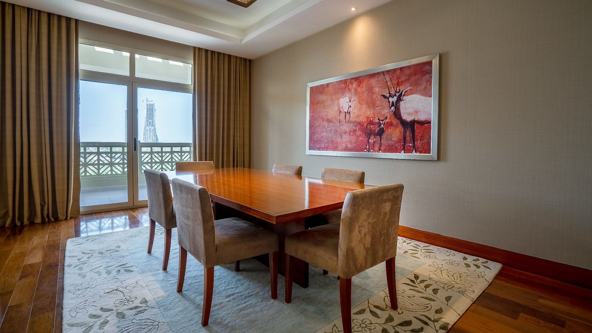第 6，共 7 Grand Hyatt Doha Hotel & Villas Presidential Suite Dining Room