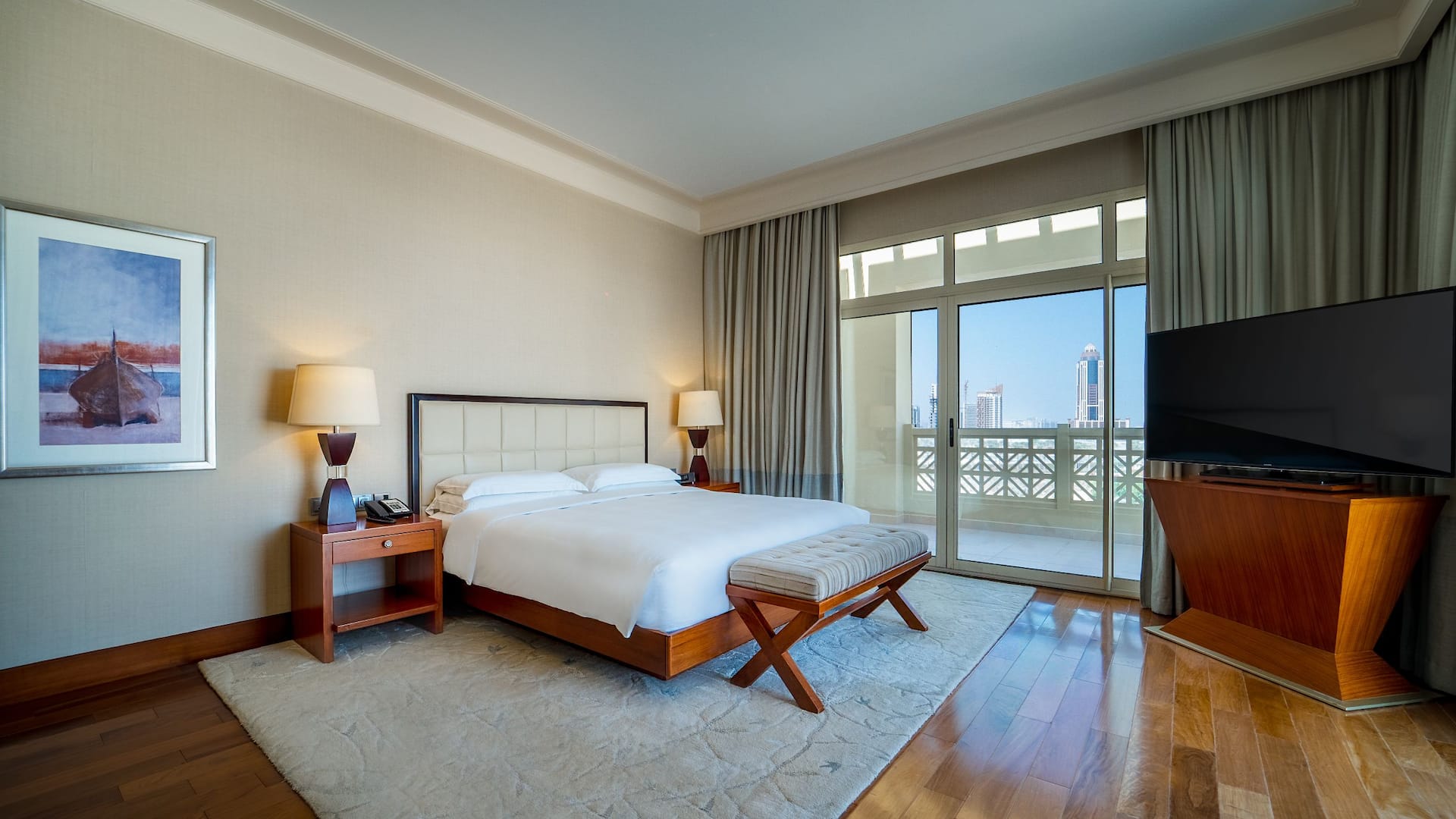 第 1，共 7 Grand Hyatt Doha Hotel & Villas Presidential Suite Bedroom