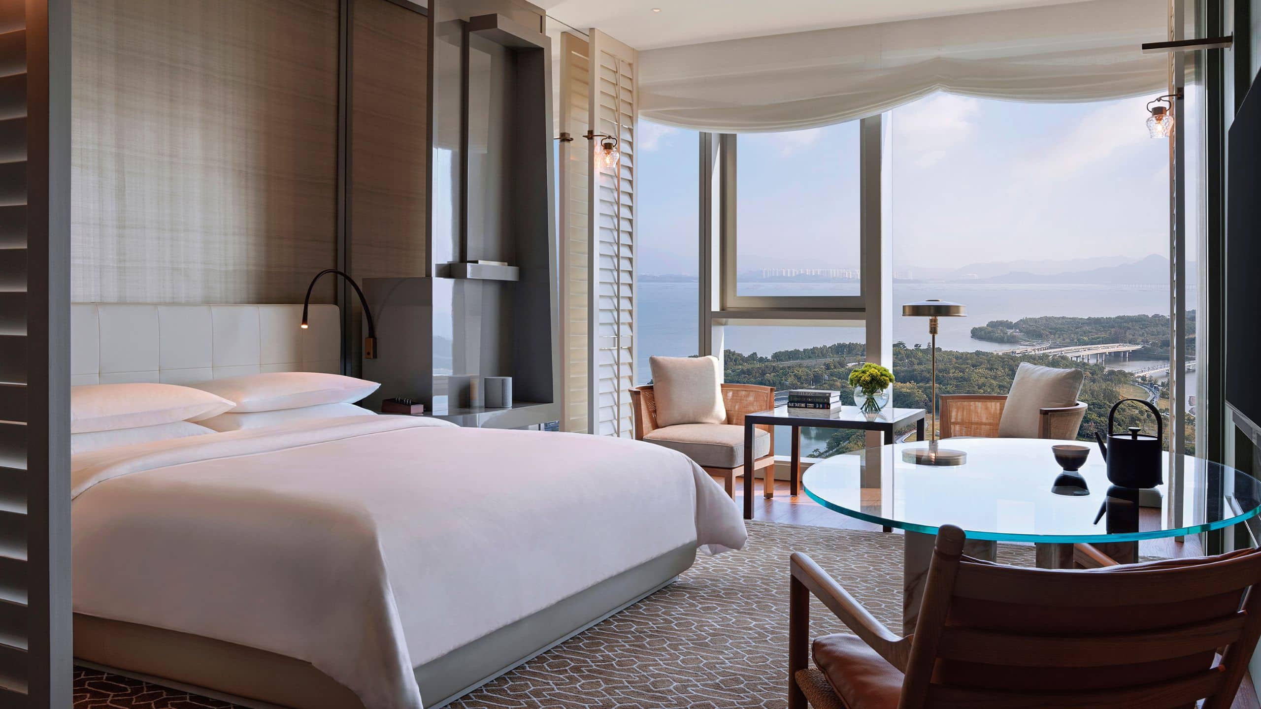 Andaz Shenzhen Bay King Guestroom Bay View