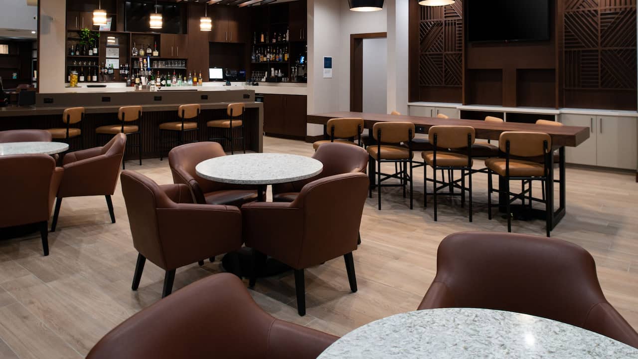 Hyatt Placed Dallas Rockwell Bar