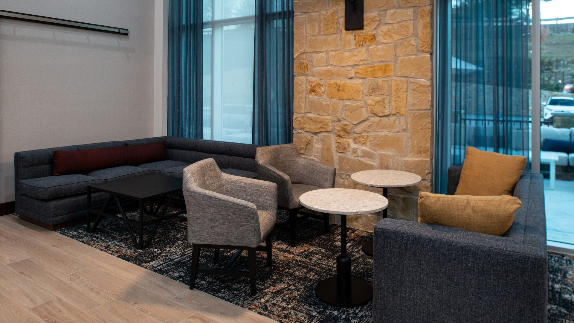 Hyatt Place Dallas / Rockwall Lobby