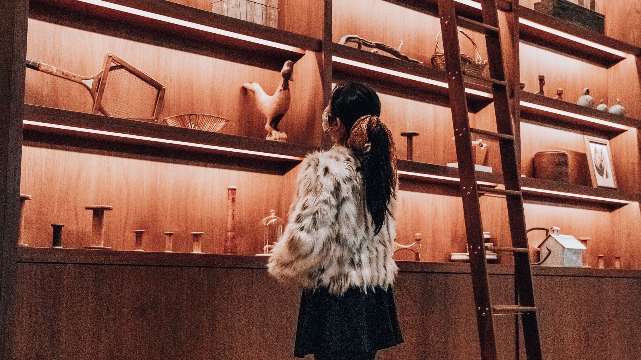Hyatt Centric Center City Philadelphia Library Girl