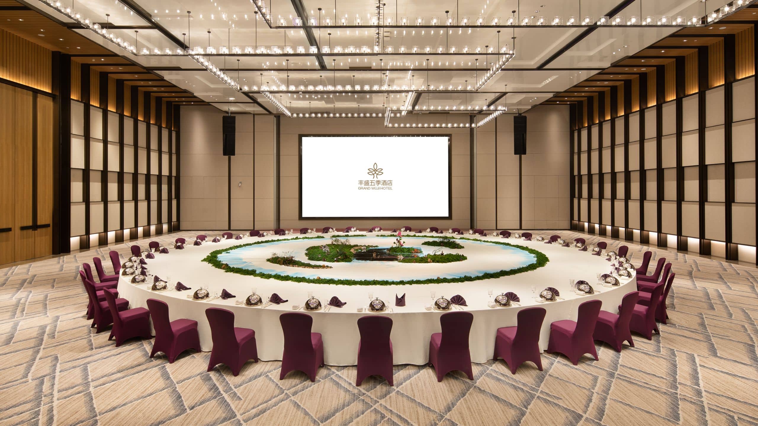 Grand WUJI Hotel Wu Ji Ballroom Banquet Purple