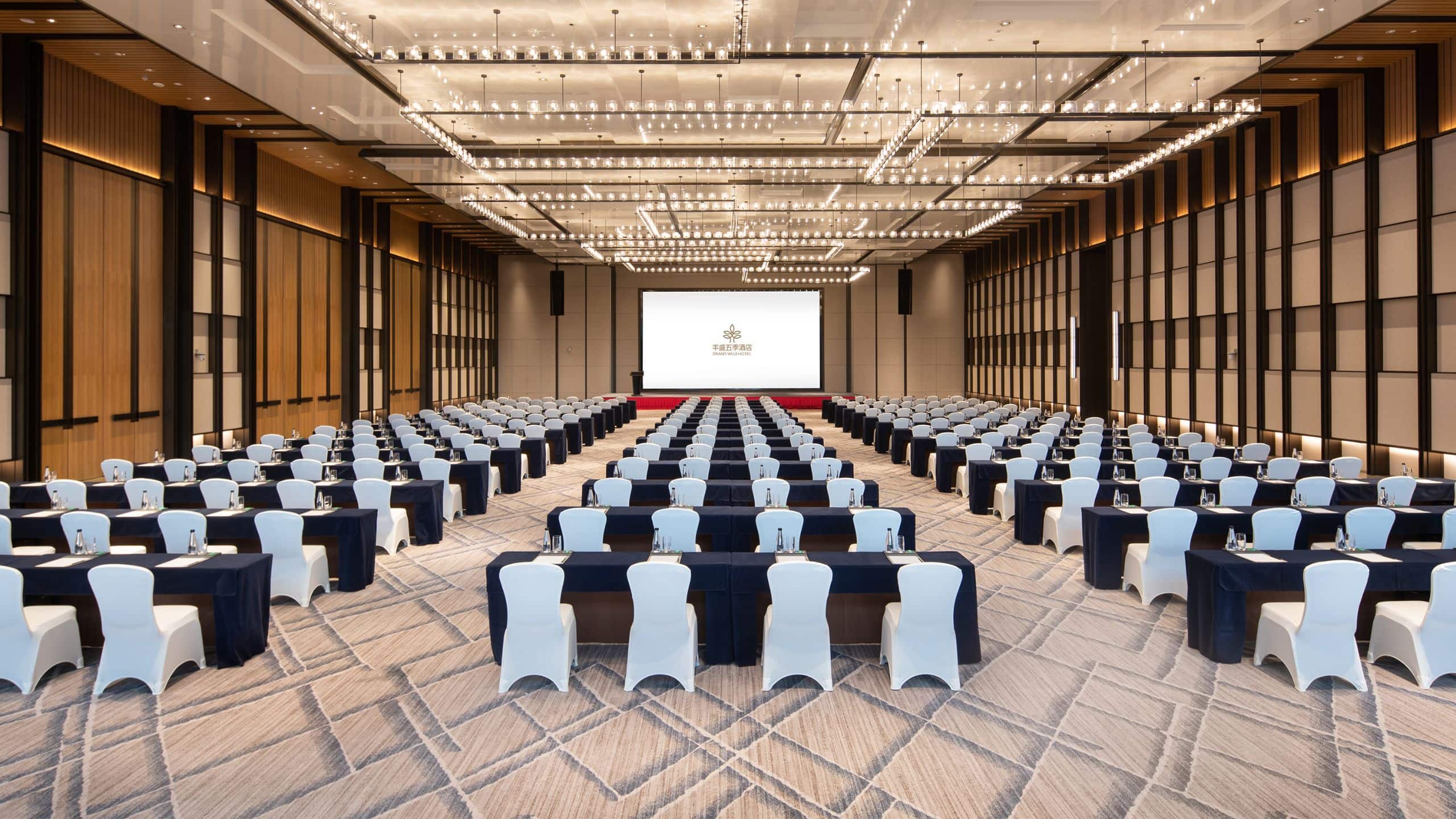 Grand WUJI Hotel Wu Ji Ballroom Classroom