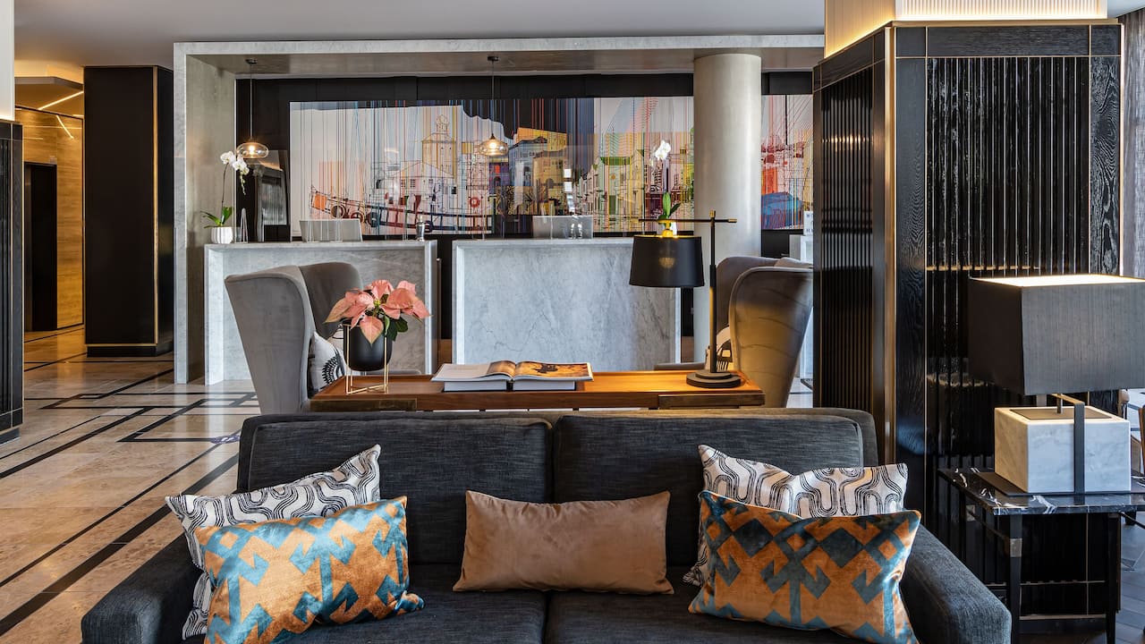 Hyatt Regency Cape Town Reception 