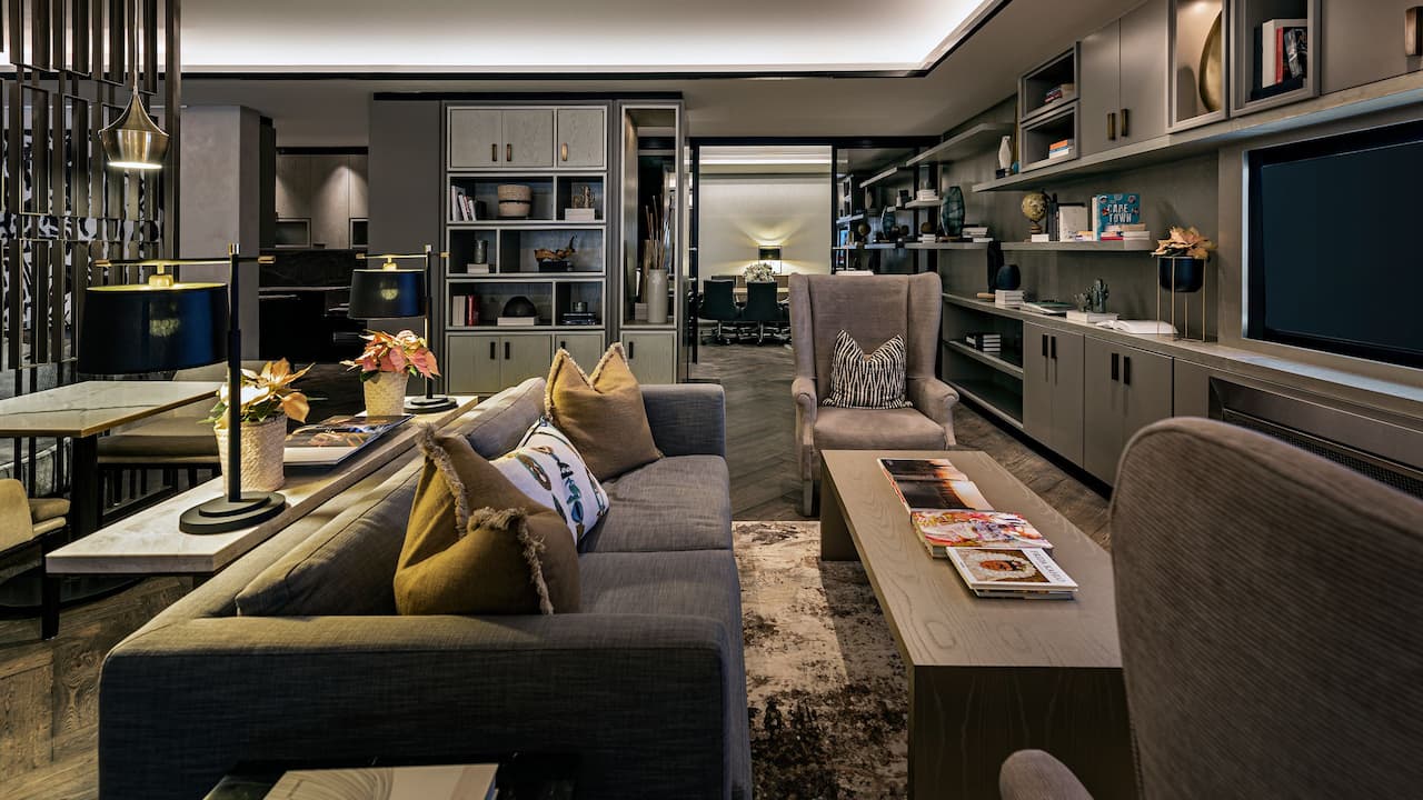 Hyatt Regency Cape Town Regency Lounge