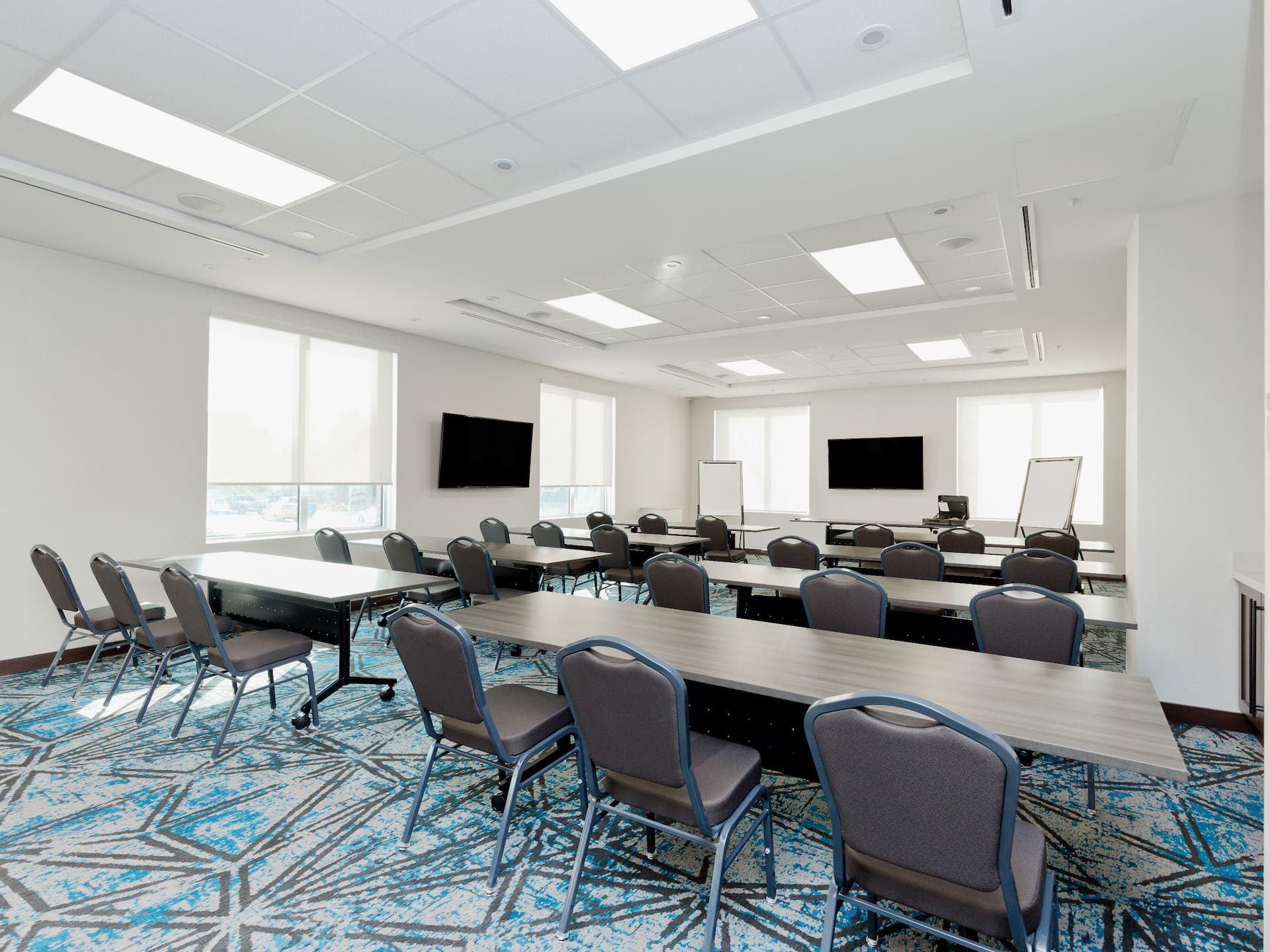 Hyatt Place Kelowna Meeting Rooms