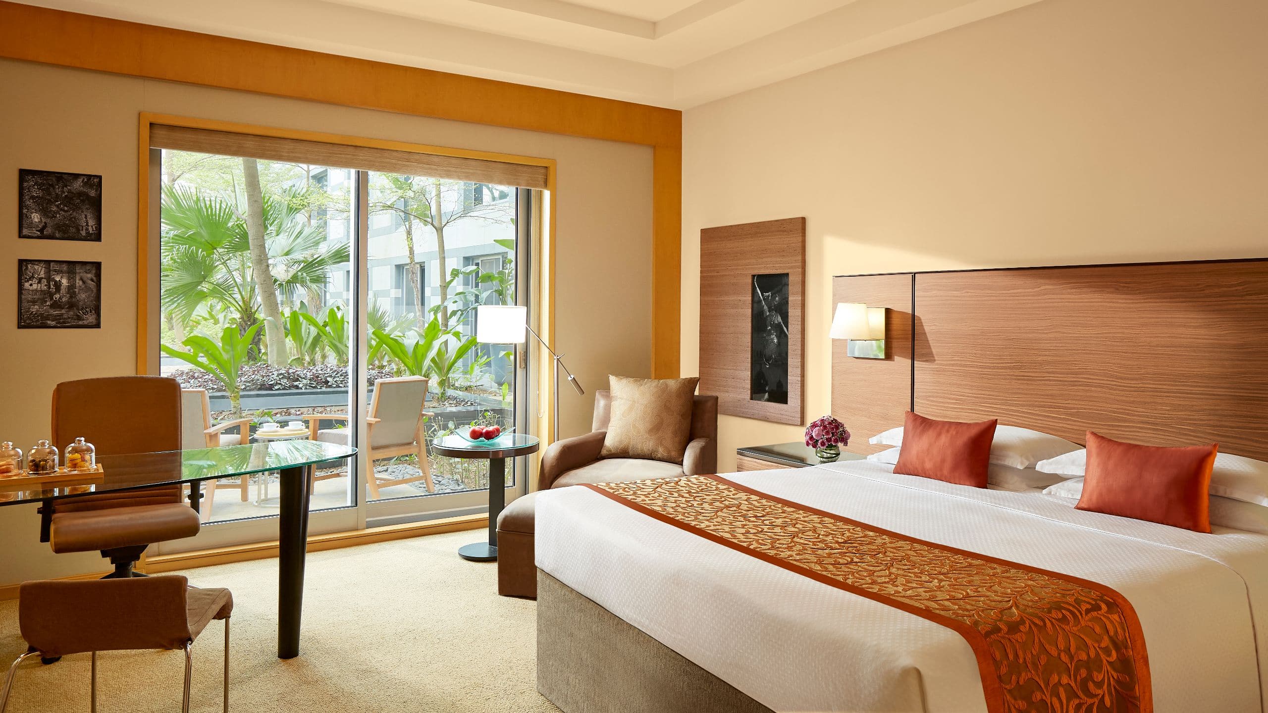 Grand Hyatt Mumbai Hotel & Residences Club Room with Patio