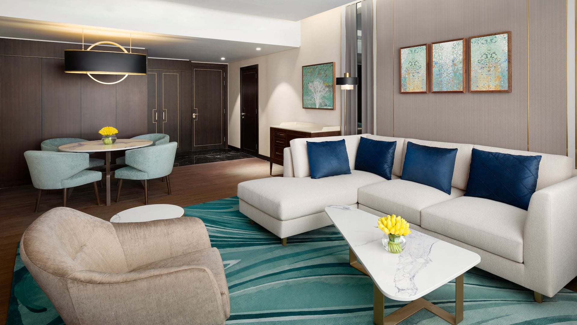 2/5 Grand Hyatt Al Khobar Hotel and Residences Grand Executive Suite Living Room