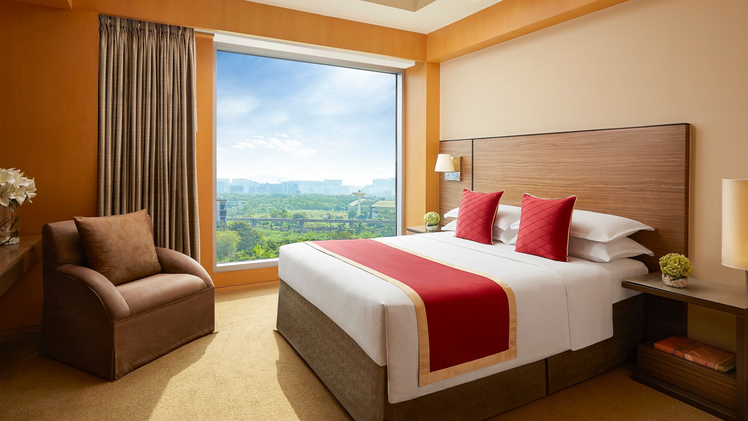 Grand Hyatt Mumbai Hotel & Residences Veranda Suite Bedroom