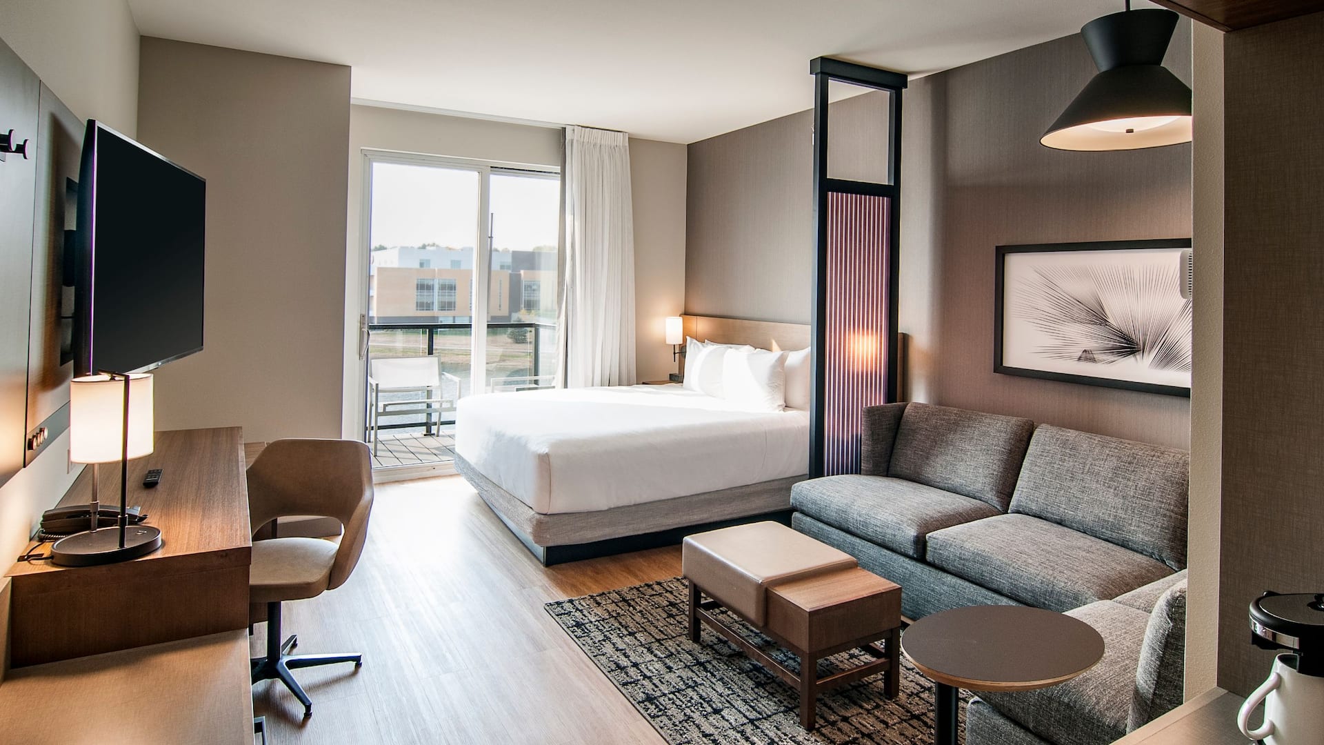 Hyatt Place Sioux Falls – South King Balcony