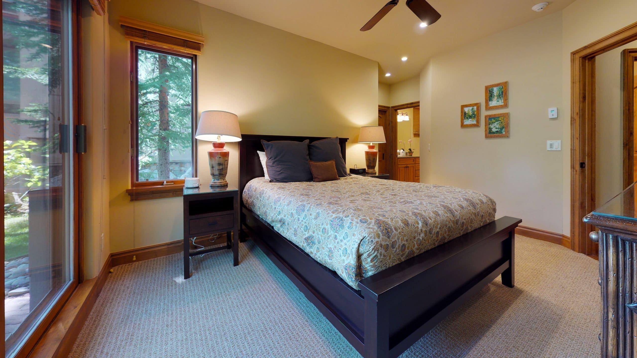 4 de 4 Vail Residences at Cascade Village CGC4 Guest Bedroom Four Bedroom Platinum