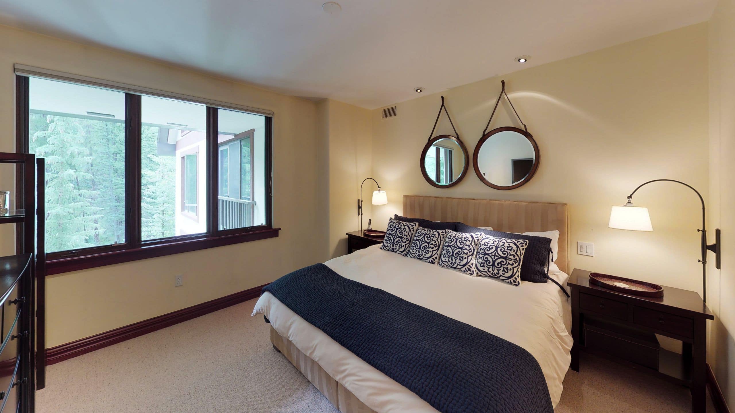 3 de 4 Vail Residences at Cascade Village Liftside C42 Bedroom Three Bedroom Platinum