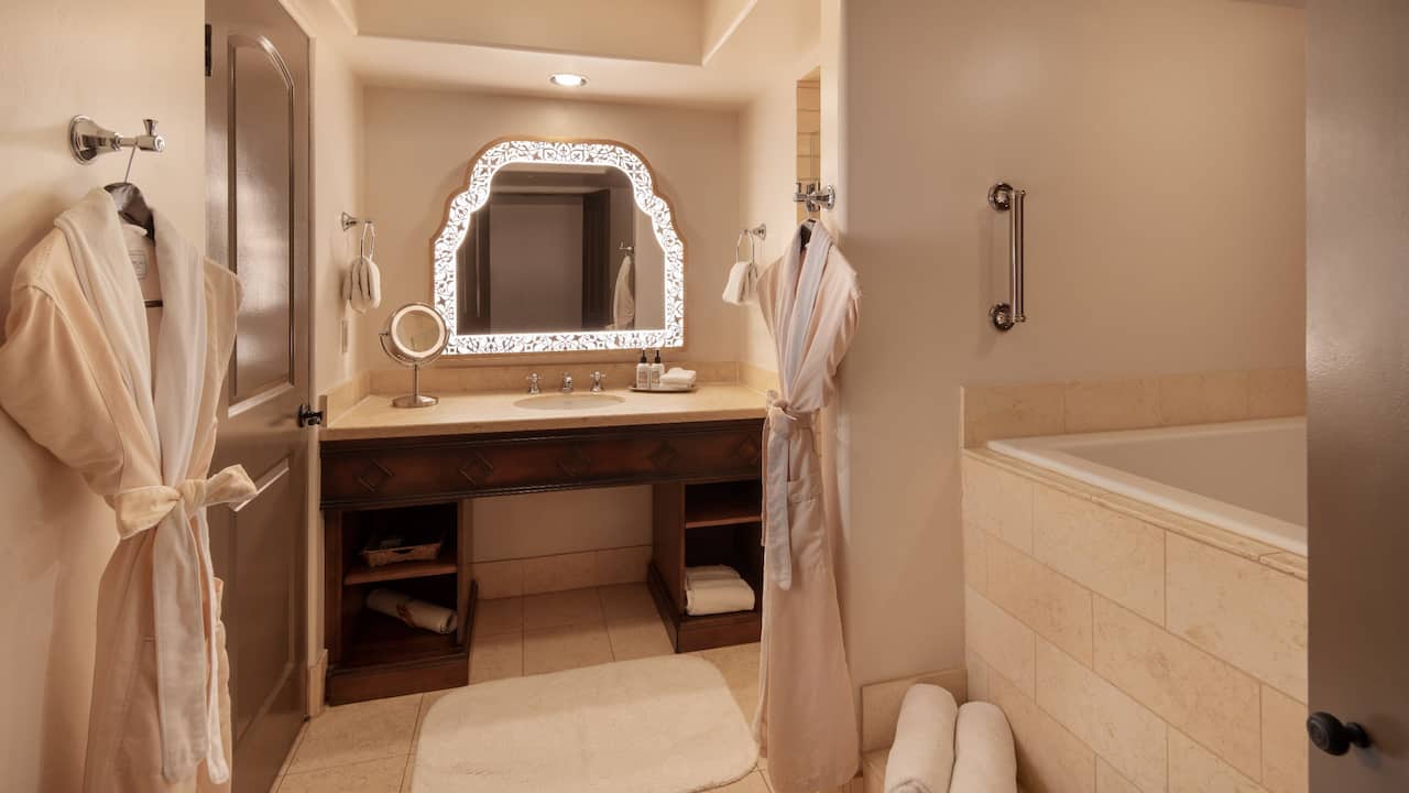 Junior Suite Bathroom