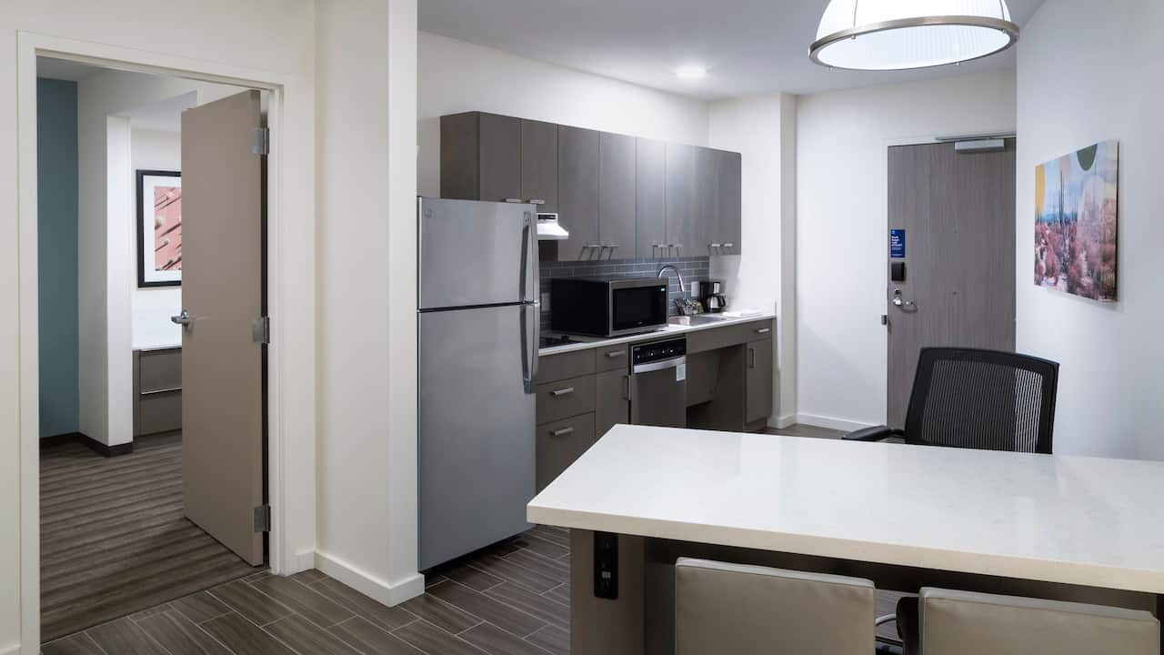 1 Bedroom King Suite