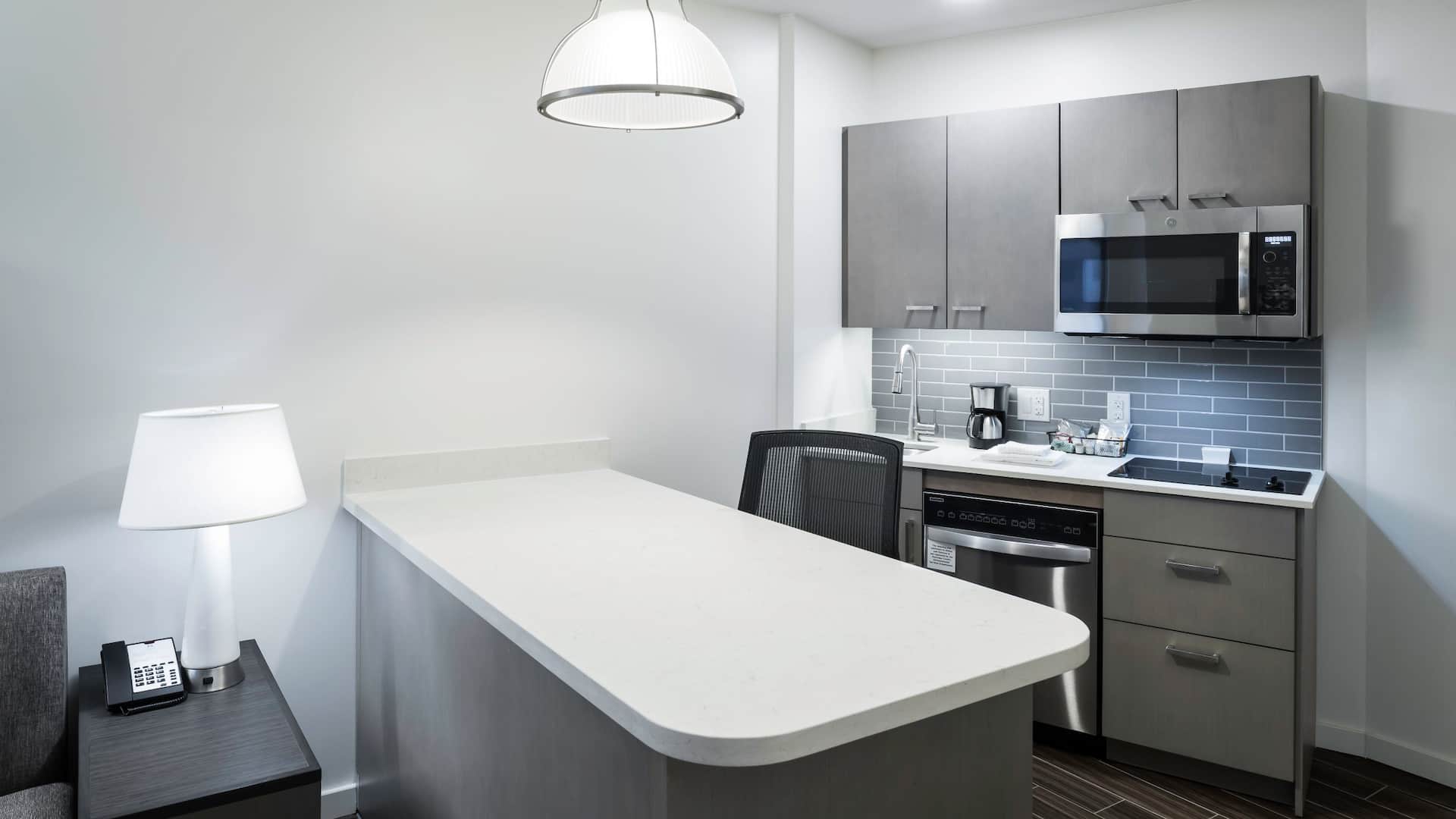 第 4，共 5 Hyatt House Tempe / Phoenix / University Studio Kitchen Suite with King Bed