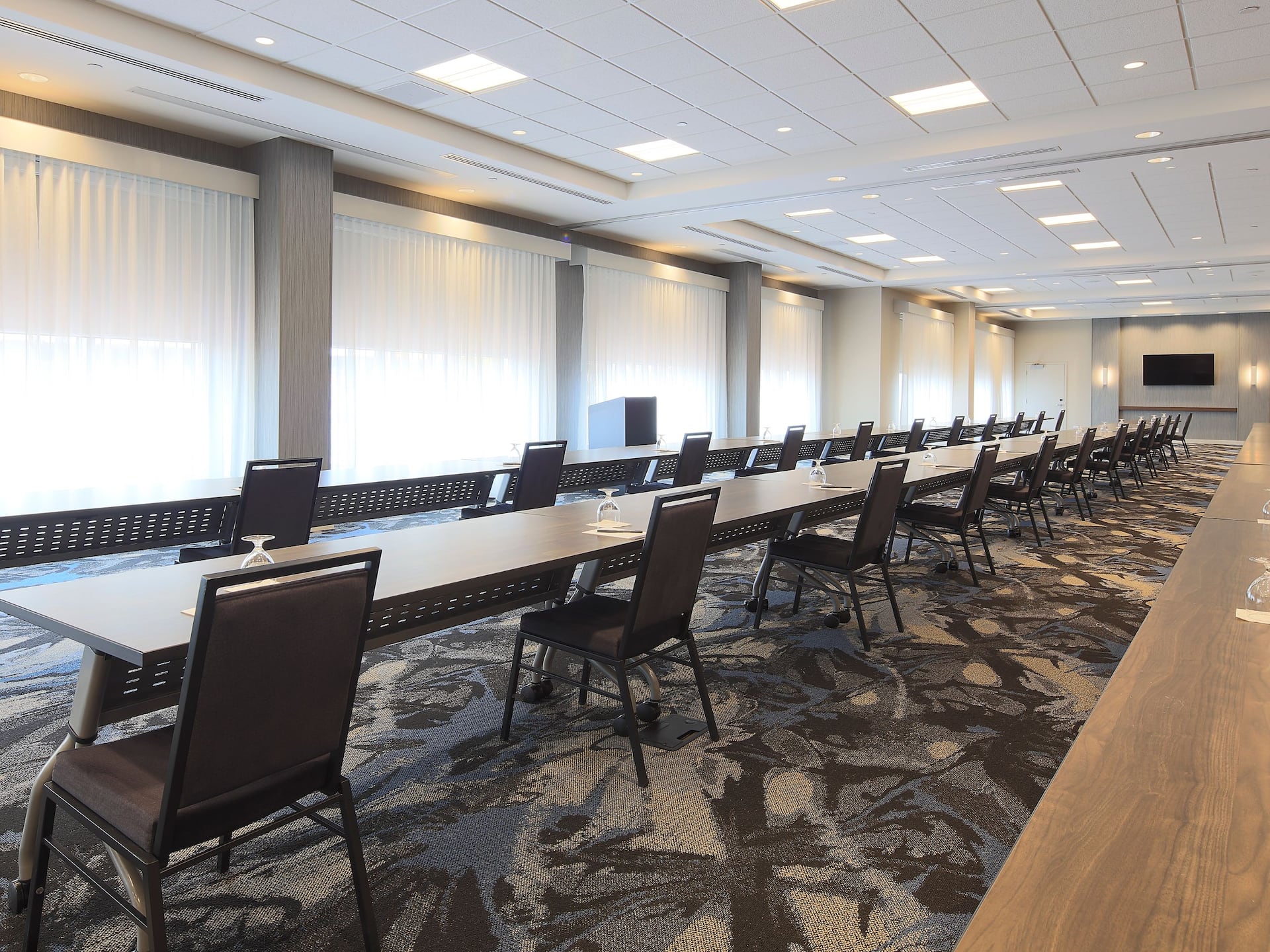 Hyatt Place Moncton / Downtown Meeting Space Classroom Setup