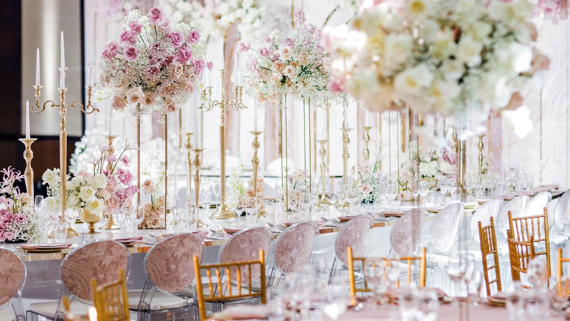 3 of 3 Hyatt Regency Belgrade Bouquet