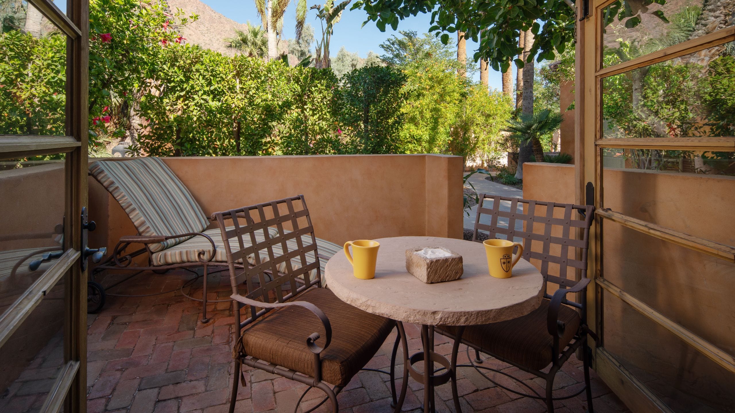 2/3 Royal Palms Resort and Spa Valencia Villa View