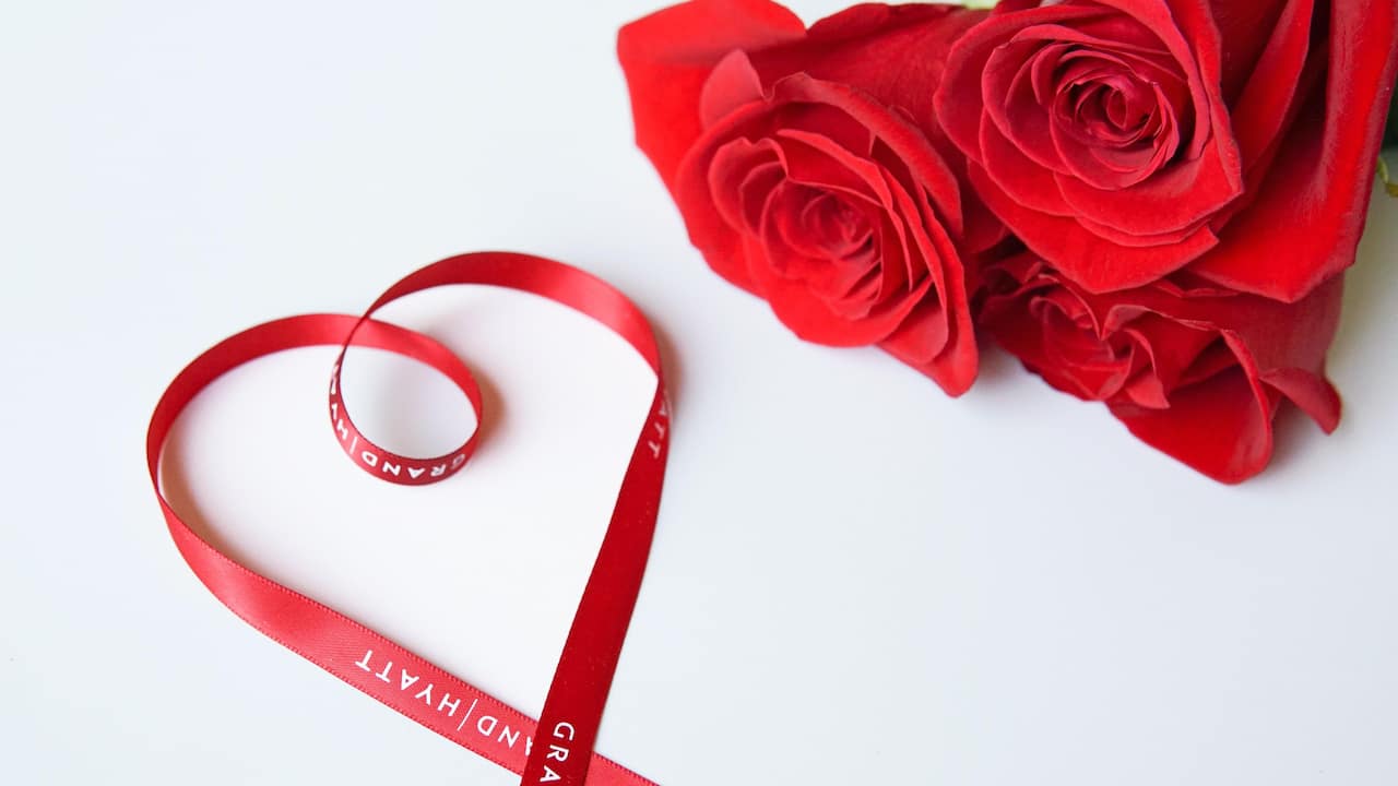 Celebrating Romance Celebrating Romance