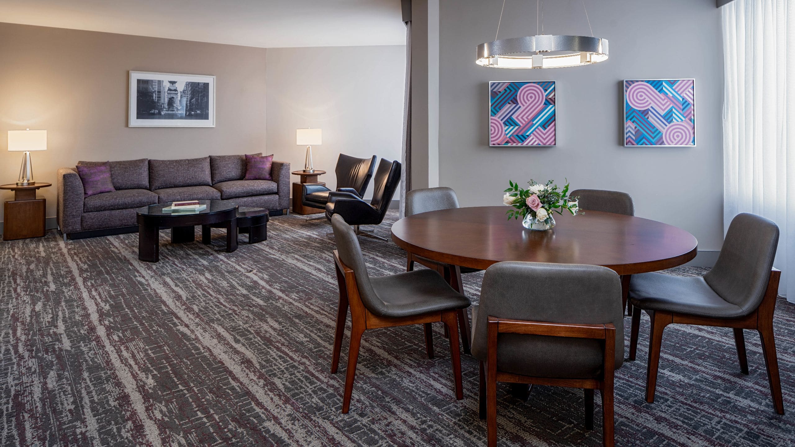 Hyatt Regency Indianapolis Deluxe Suite Parlor