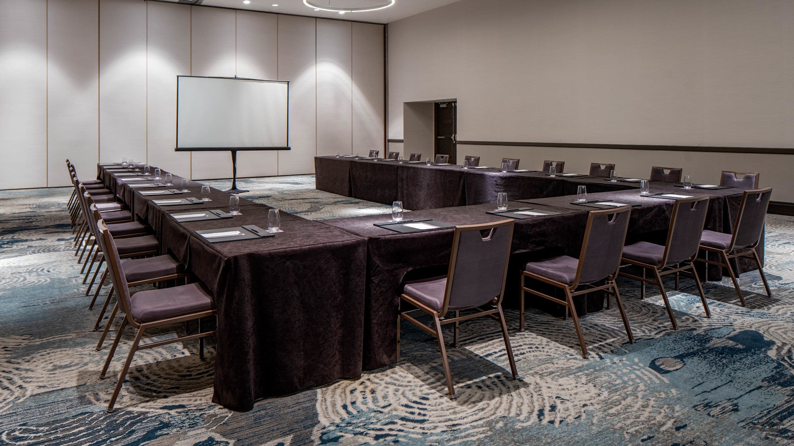 Hyatt Regency Indianapolis Regency Ballroom U Shape